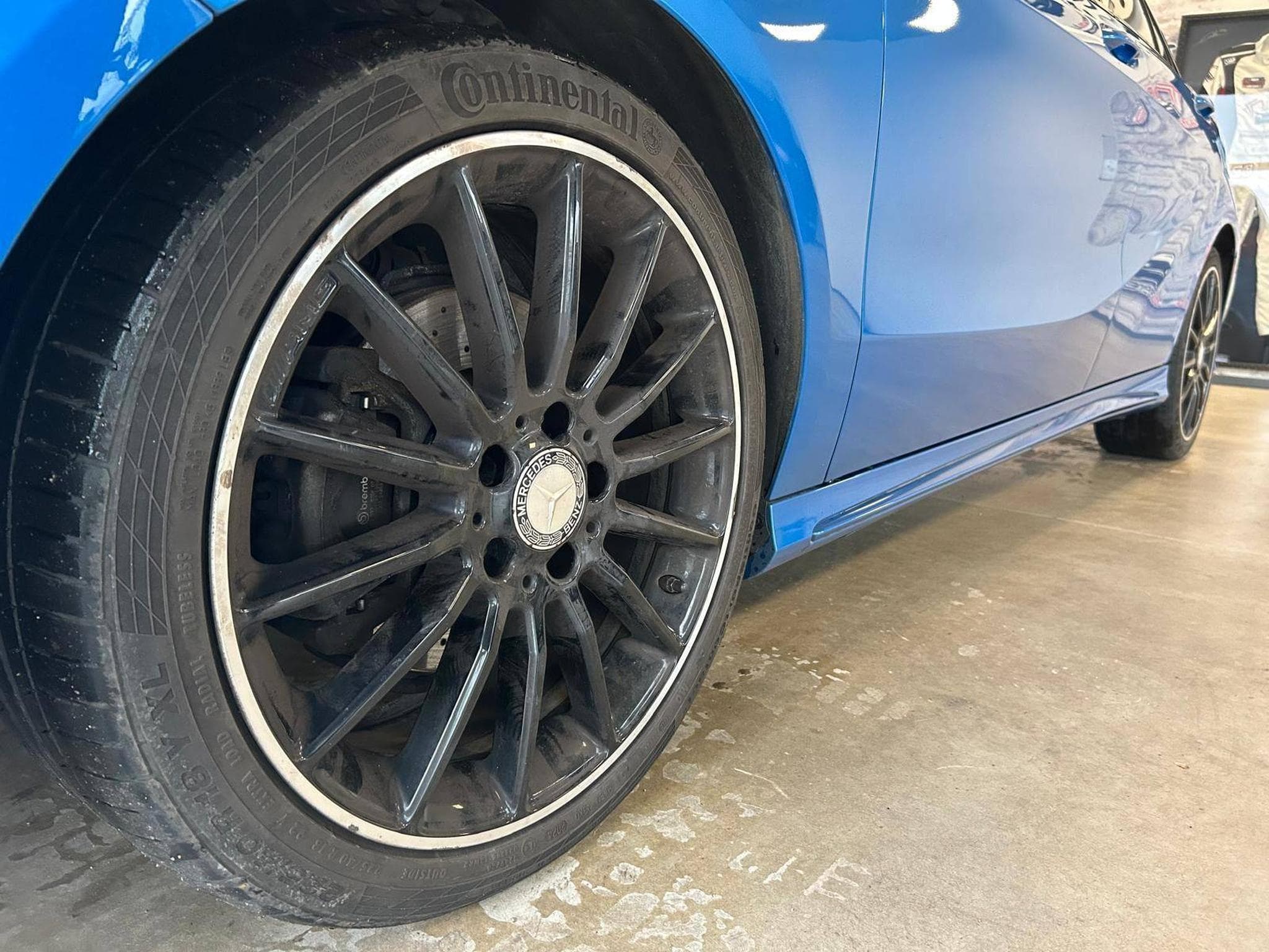 Mercedes A 200 d AMG-Line (2016) - Photo 7