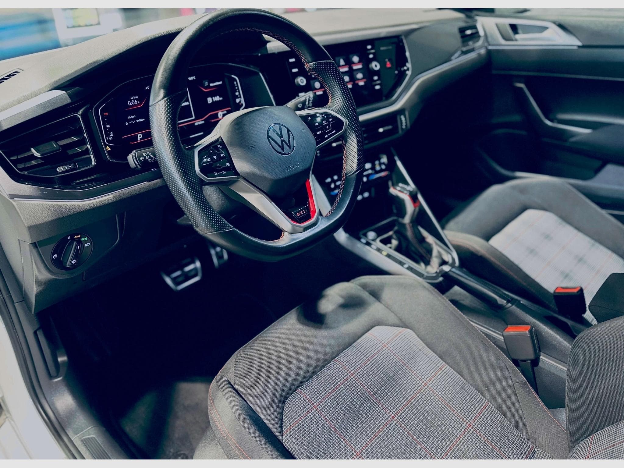 VW Polo POLO GTI DSG (2022) - Photo 9