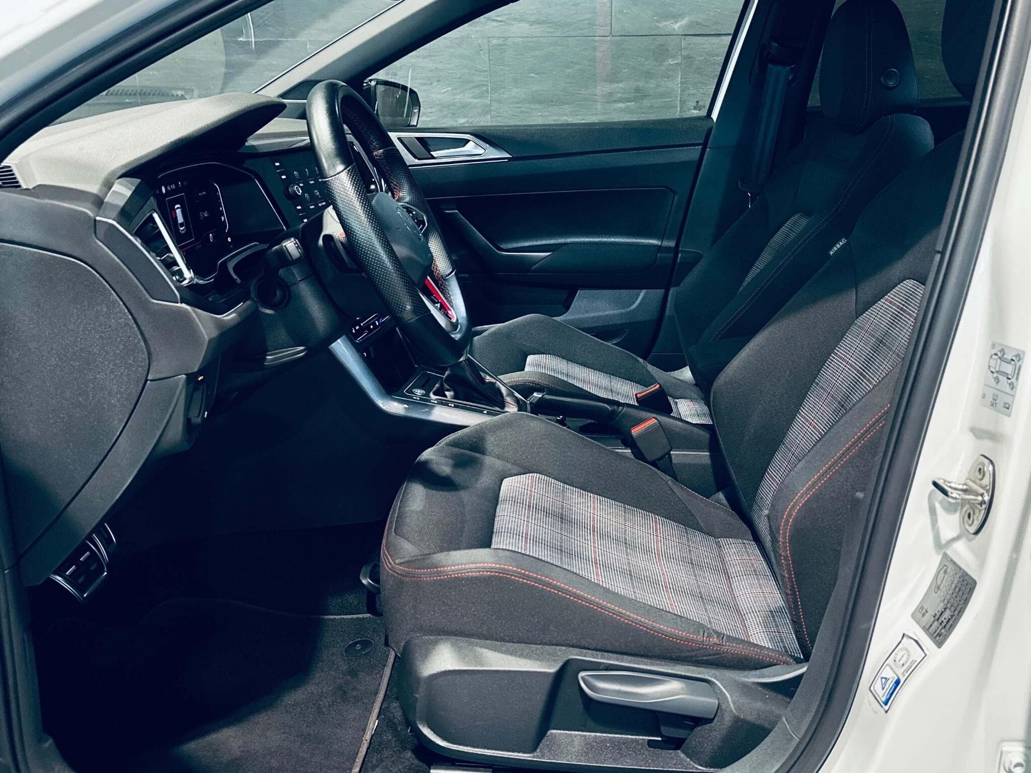 VW Polo POLO GTI DSG (2022) - Photo 7