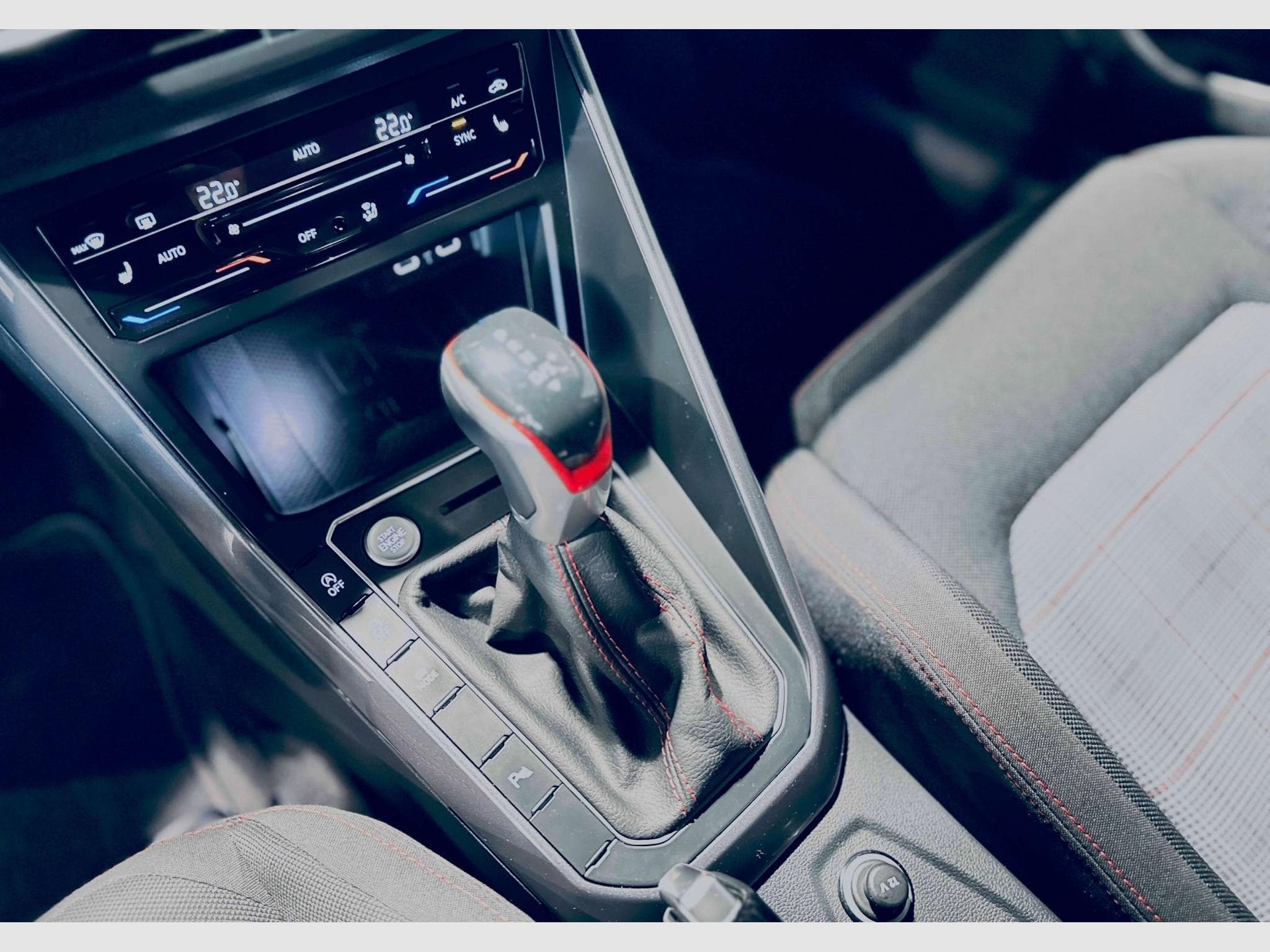 VW Polo POLO GTI DSG (2022) - Photo 11