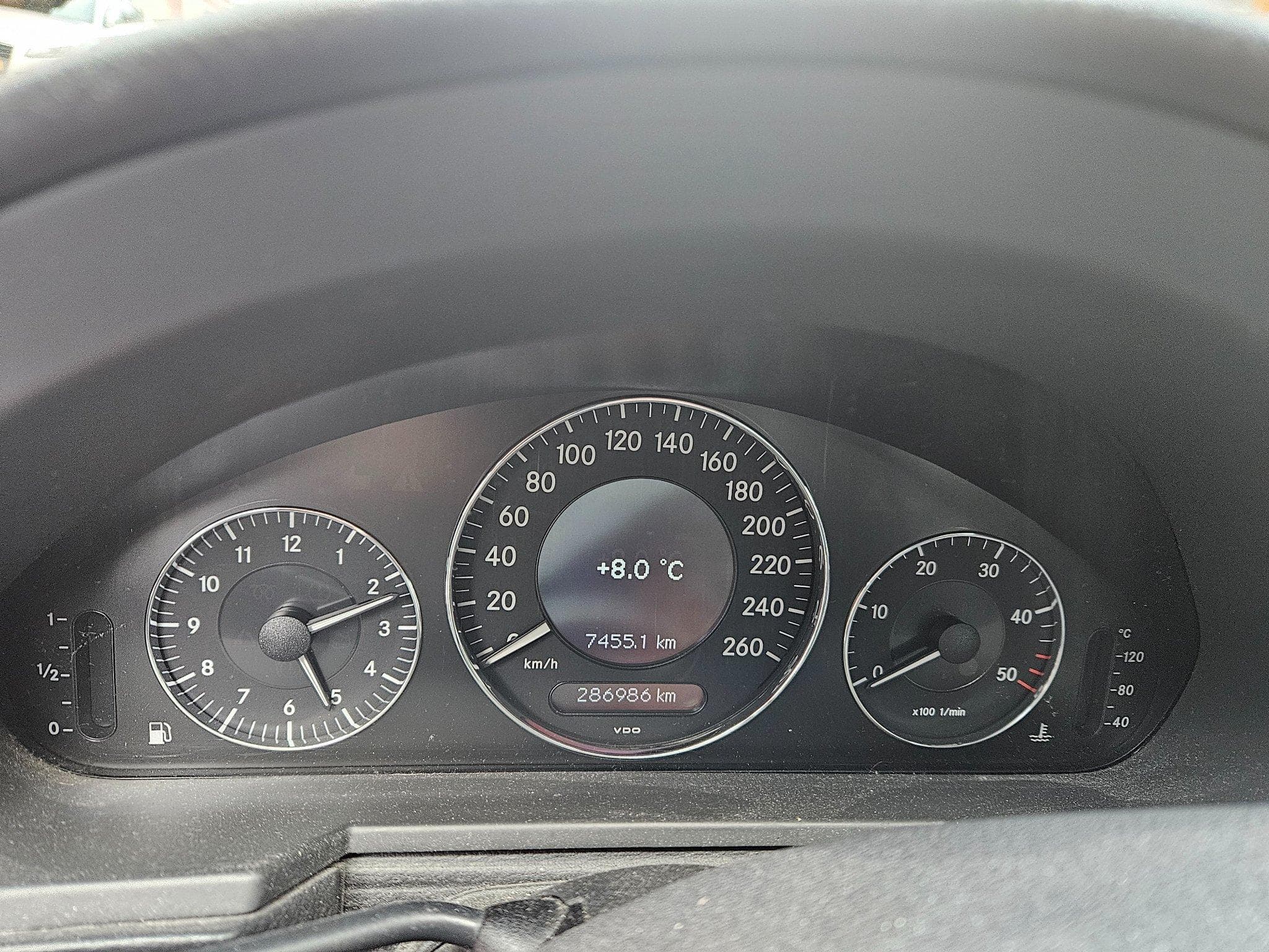 Mercedes E 270 (2003) - Photo 5