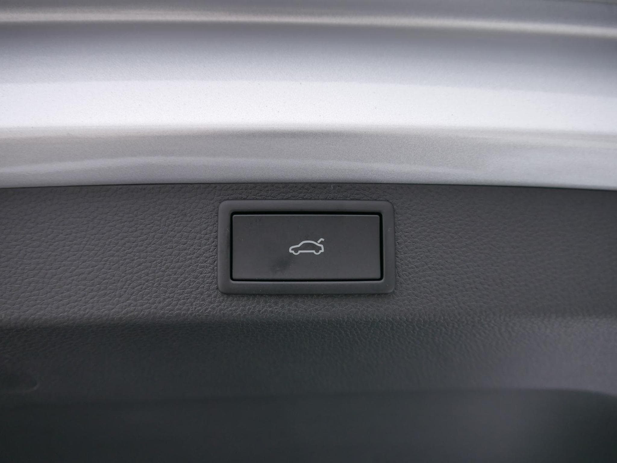 Skoda Karoq Sportline 2.0 TSI 4x4 DSG (2026) - Foto 7