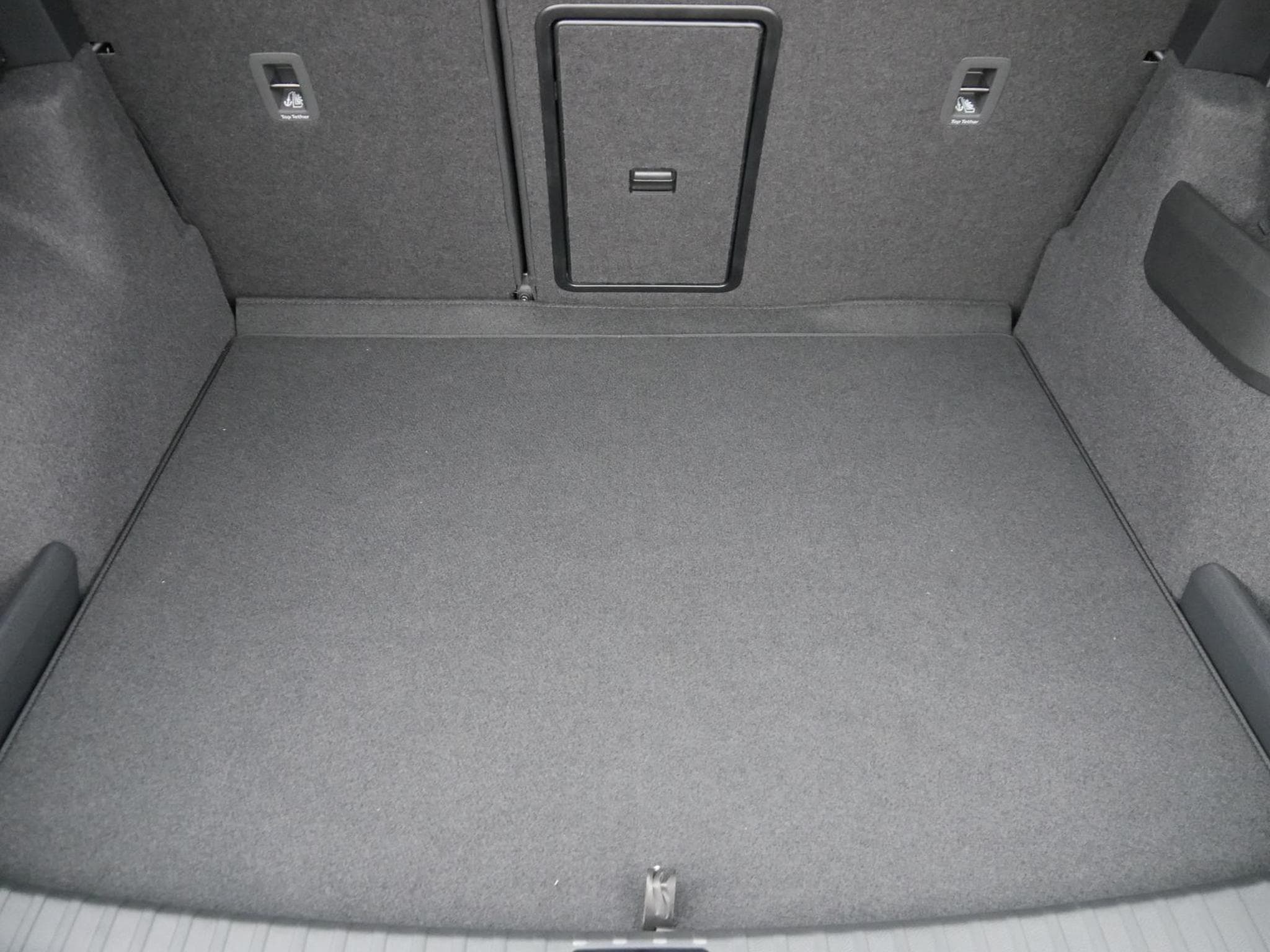 Skoda Karoq Sportline 2.0 TSI 4x4 DSG (2026) - Foto 8