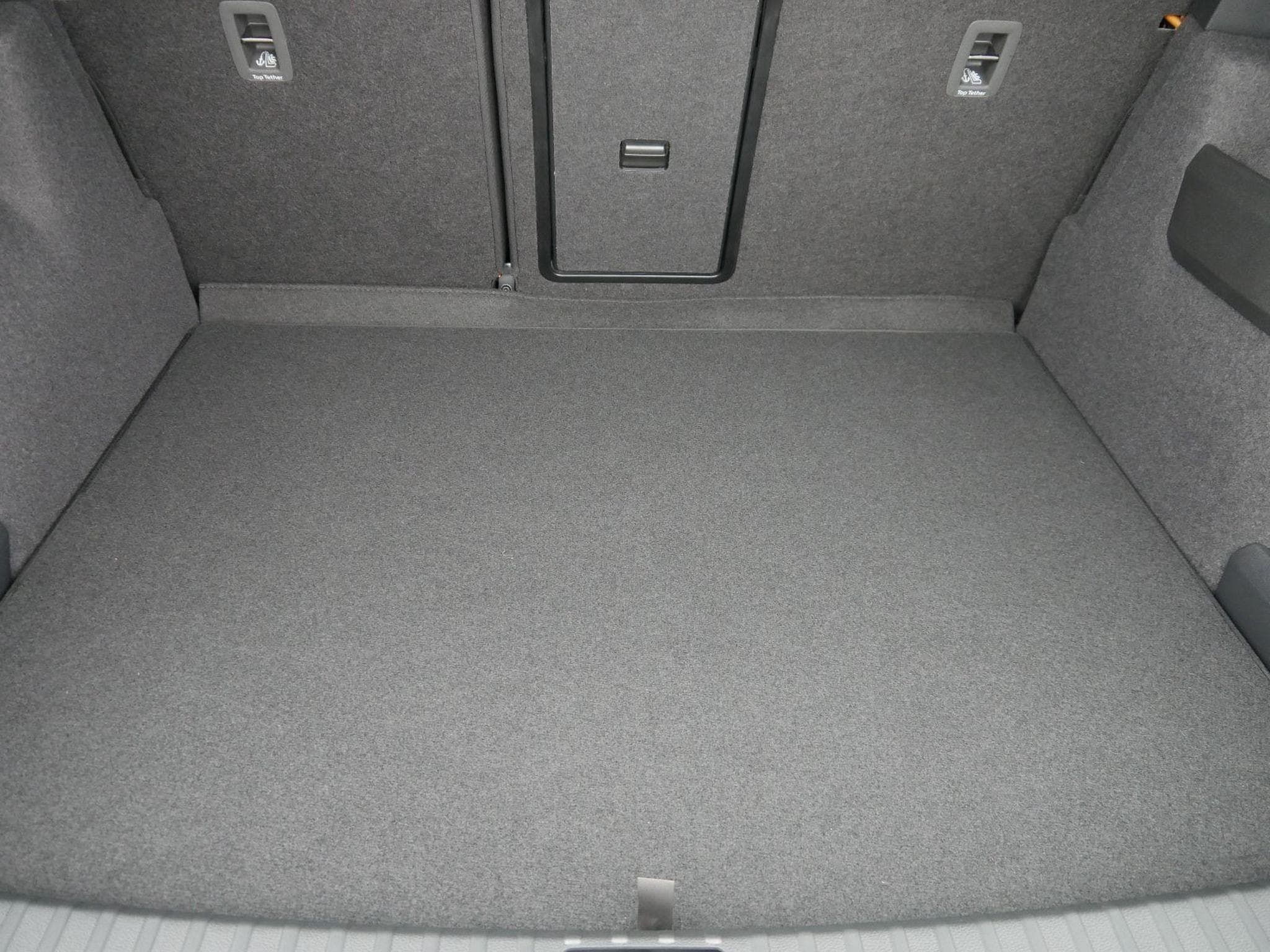 Skoda Karoq Sportline 2.0 TSI 4x4 DSG (2026) - Foto 6