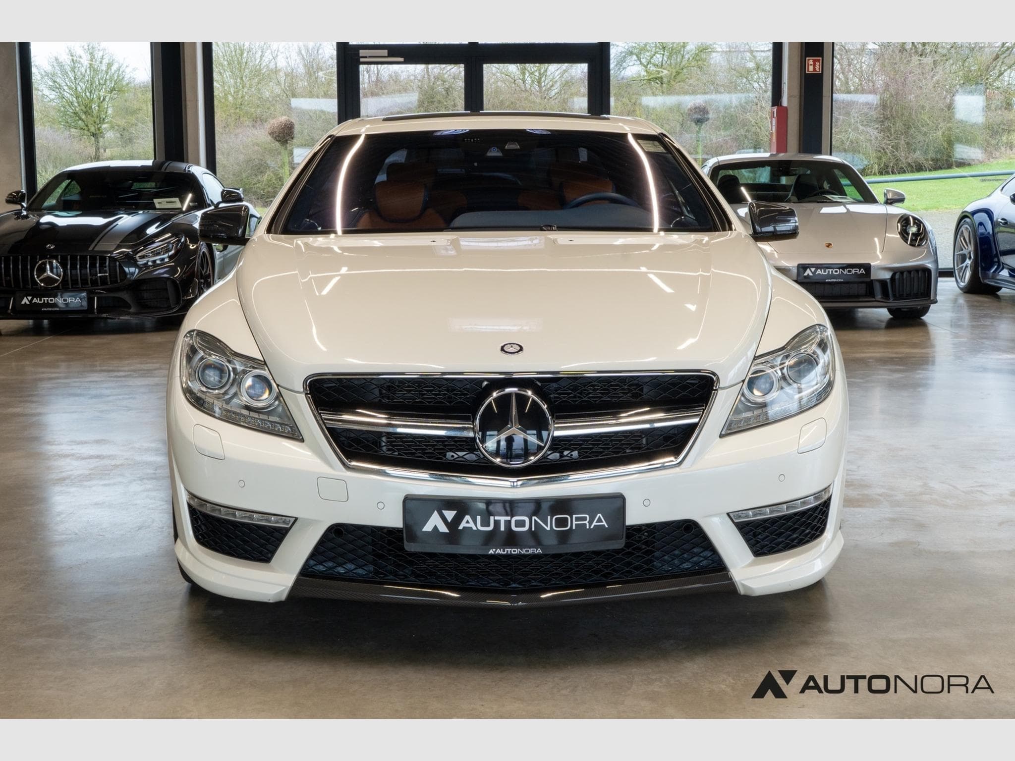 Mercedes CL 63 AMG (2011) - Photo 5