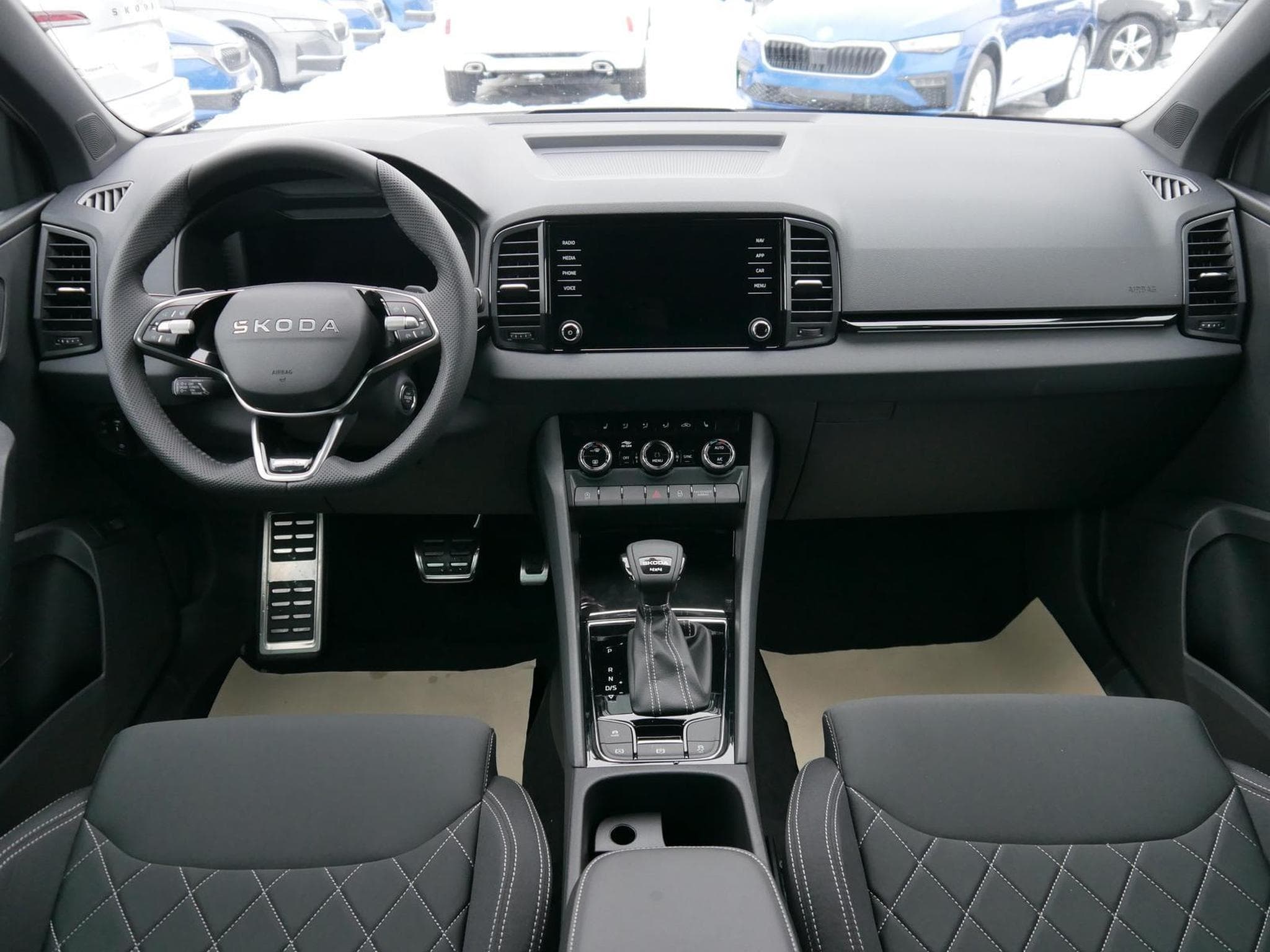 Skoda Karoq Sportline (2026) - Foto 13
