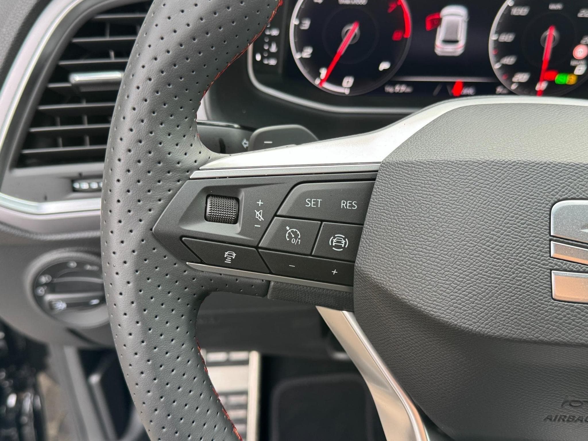 Seat Ateca 1.5 TSI DSG (2026) - Foto 13