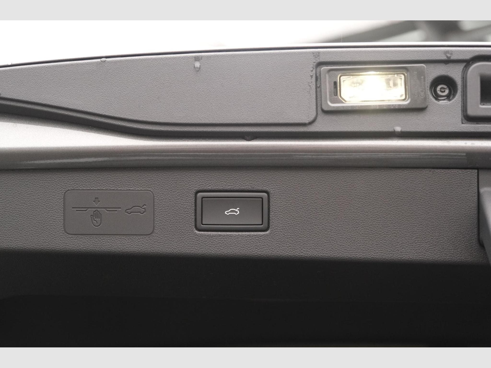 VW T-Roc 1.5 eTSI DSG (2026) - Foto 25