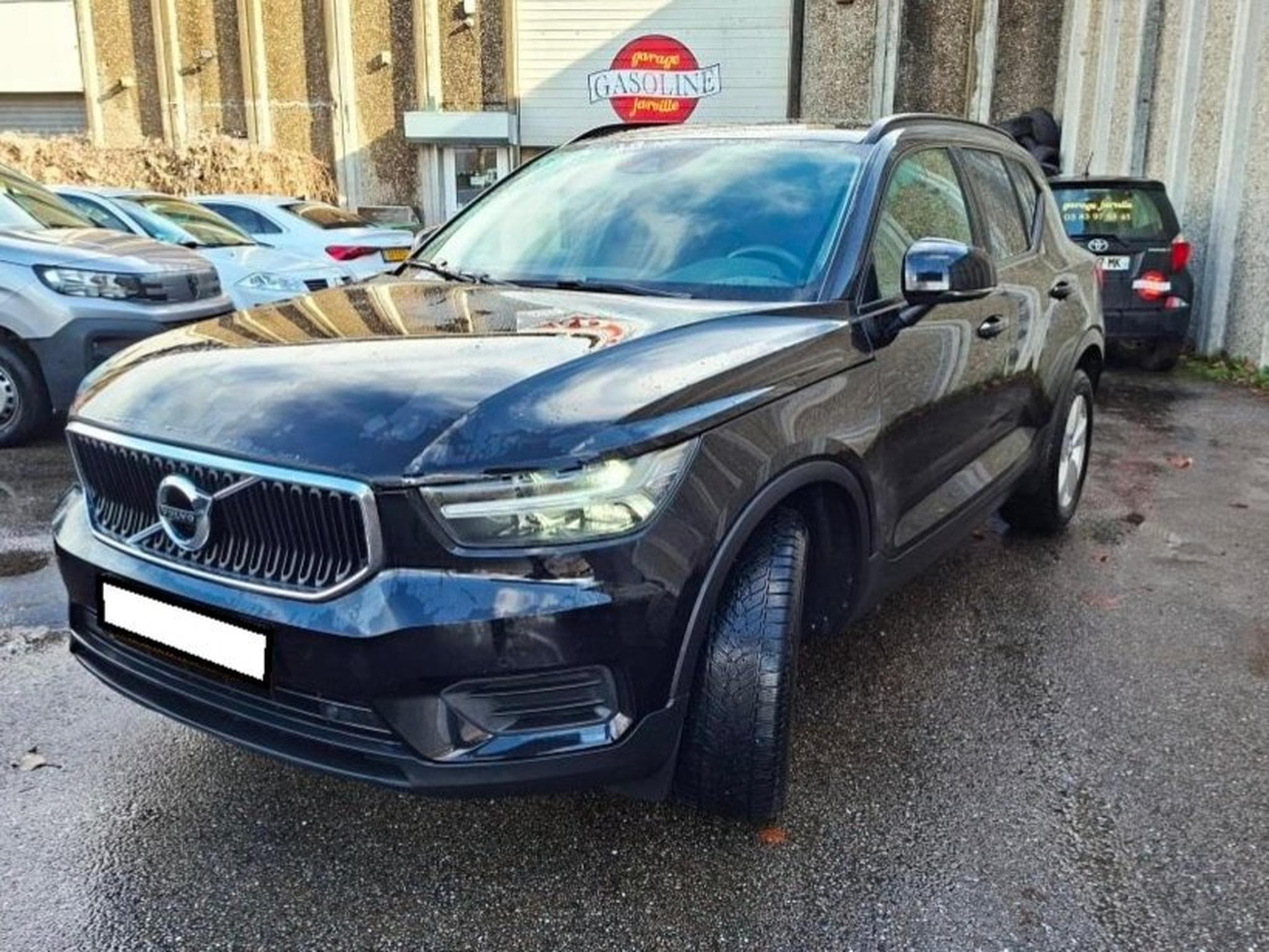 Volvo XC40 T2 Momentum (2021) - Photo 1