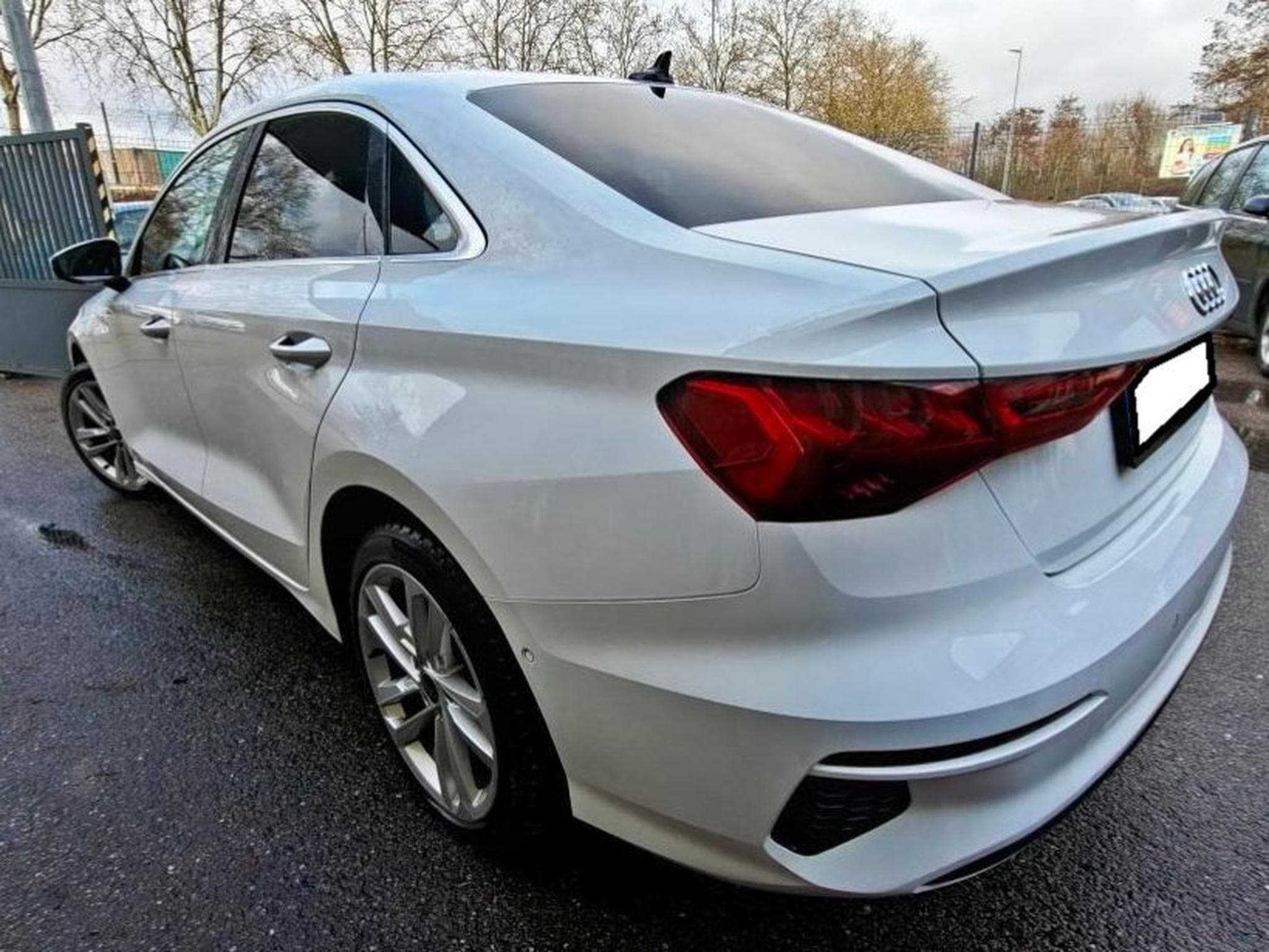 Audi A3 30 TFSi Limousine Pack Business (2023) - Photo 3