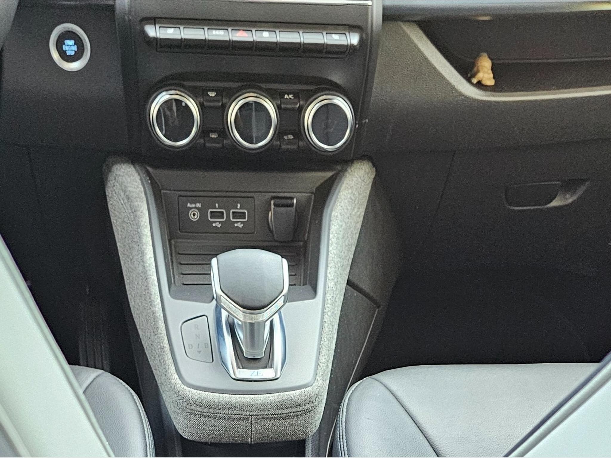 Renault Zoé R135 (52kWh) – Batterie INCLUSE -  Coût moyen 4 €/100 km (2020) - Foto 11