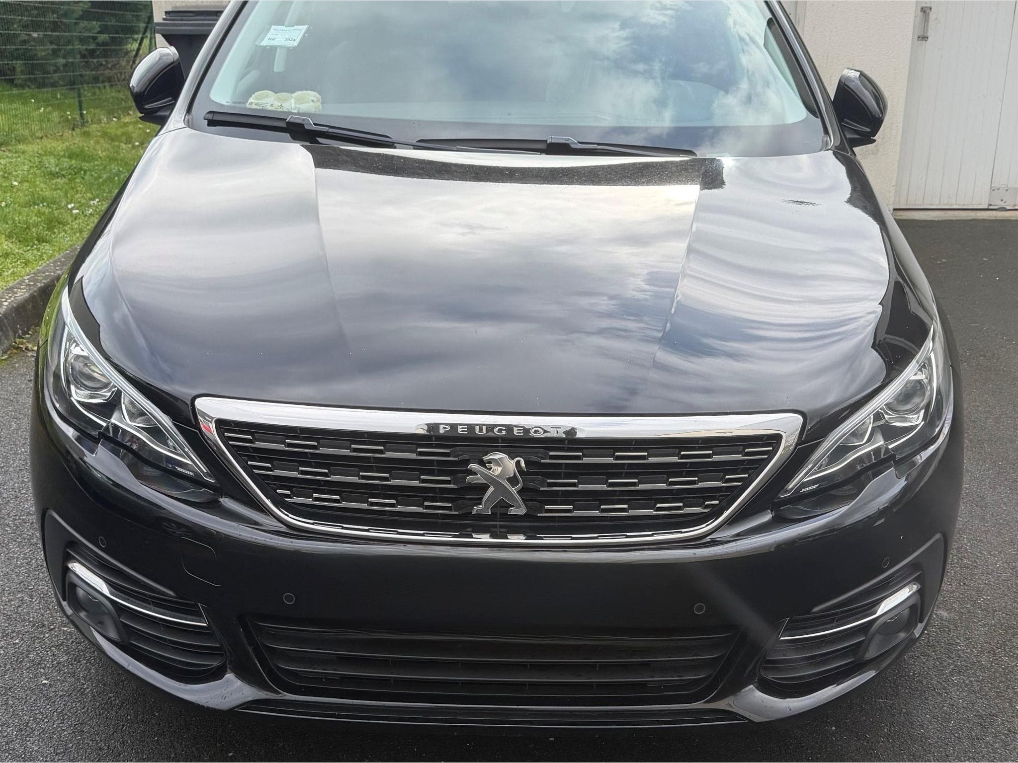 Peugeot 308 Business S (2020) - Photo 1