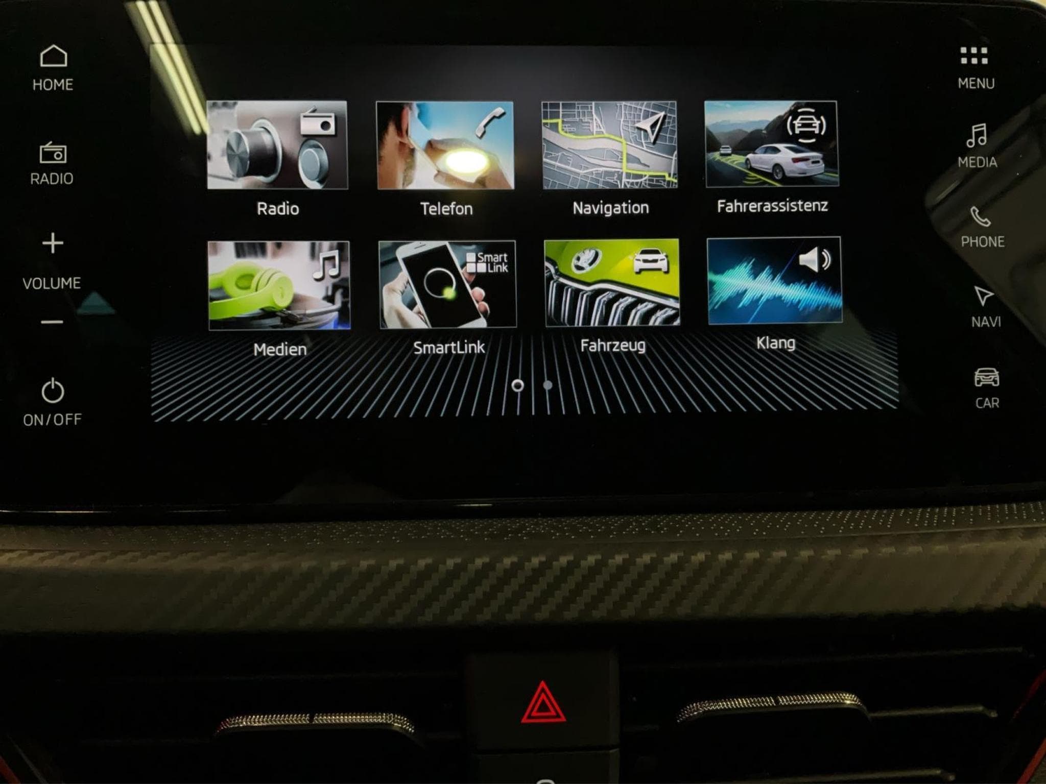 Skoda Kamiq Monte-Carlo+BVM+Pano+RearView (2025) - Foto 15