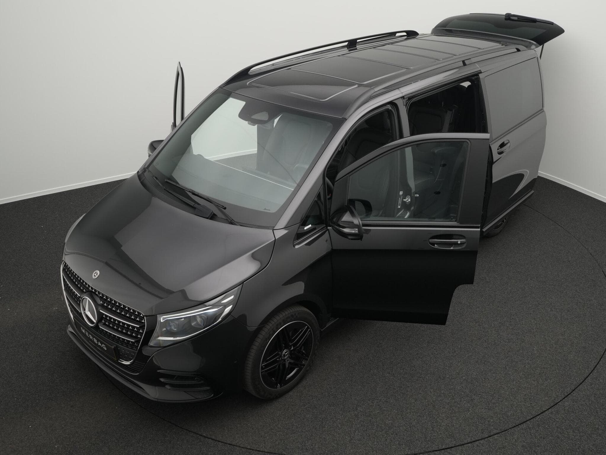 Mercedes V d 4MATIC Avantgarde lang (1970) - Photo 12