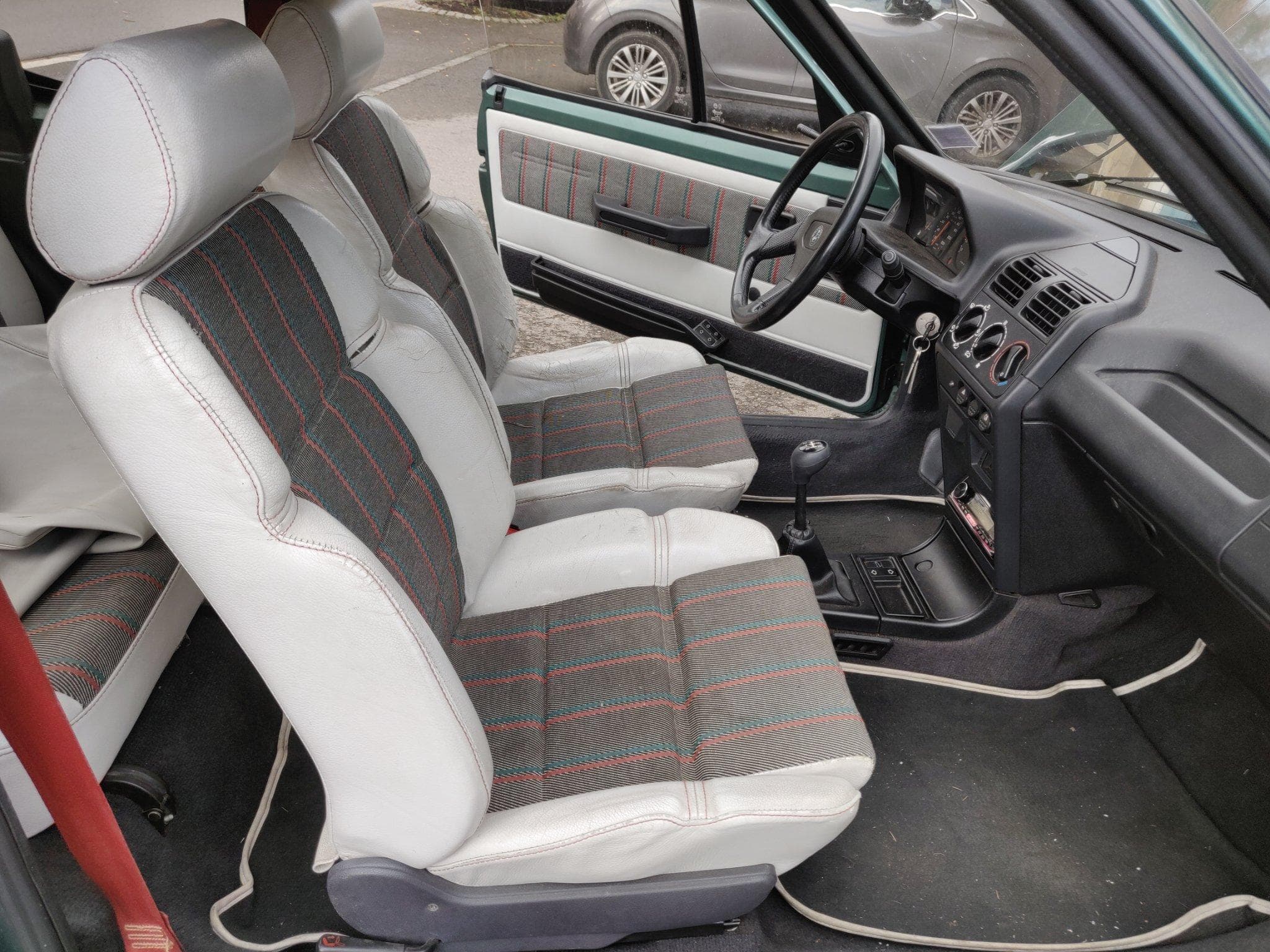 Peugeot 205 Roland Garos (1992) - Foto 2