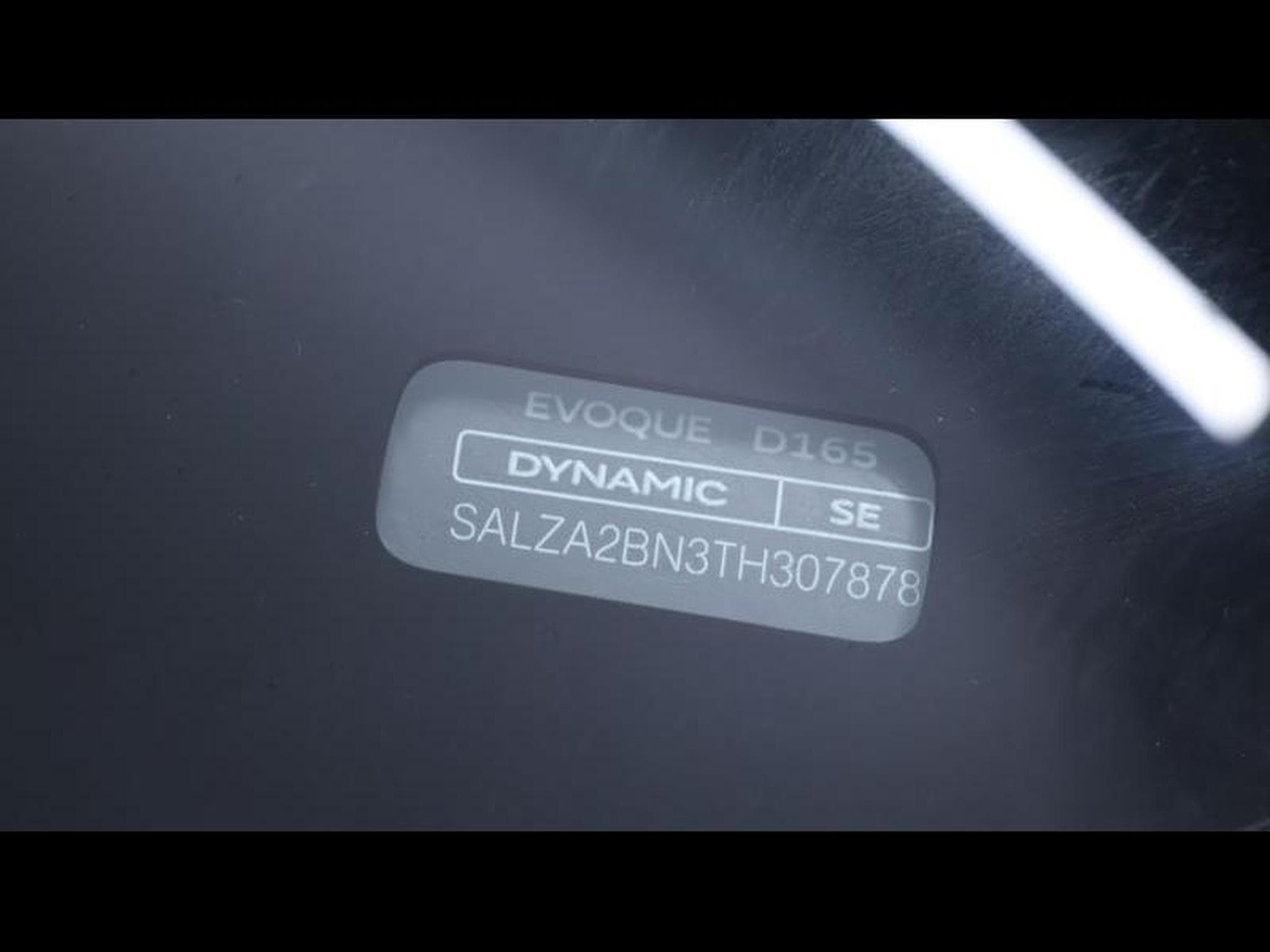 Land-Rover Range Rover Evoque D165 Dynamic SE AWD Auto (2025) - Photo 30