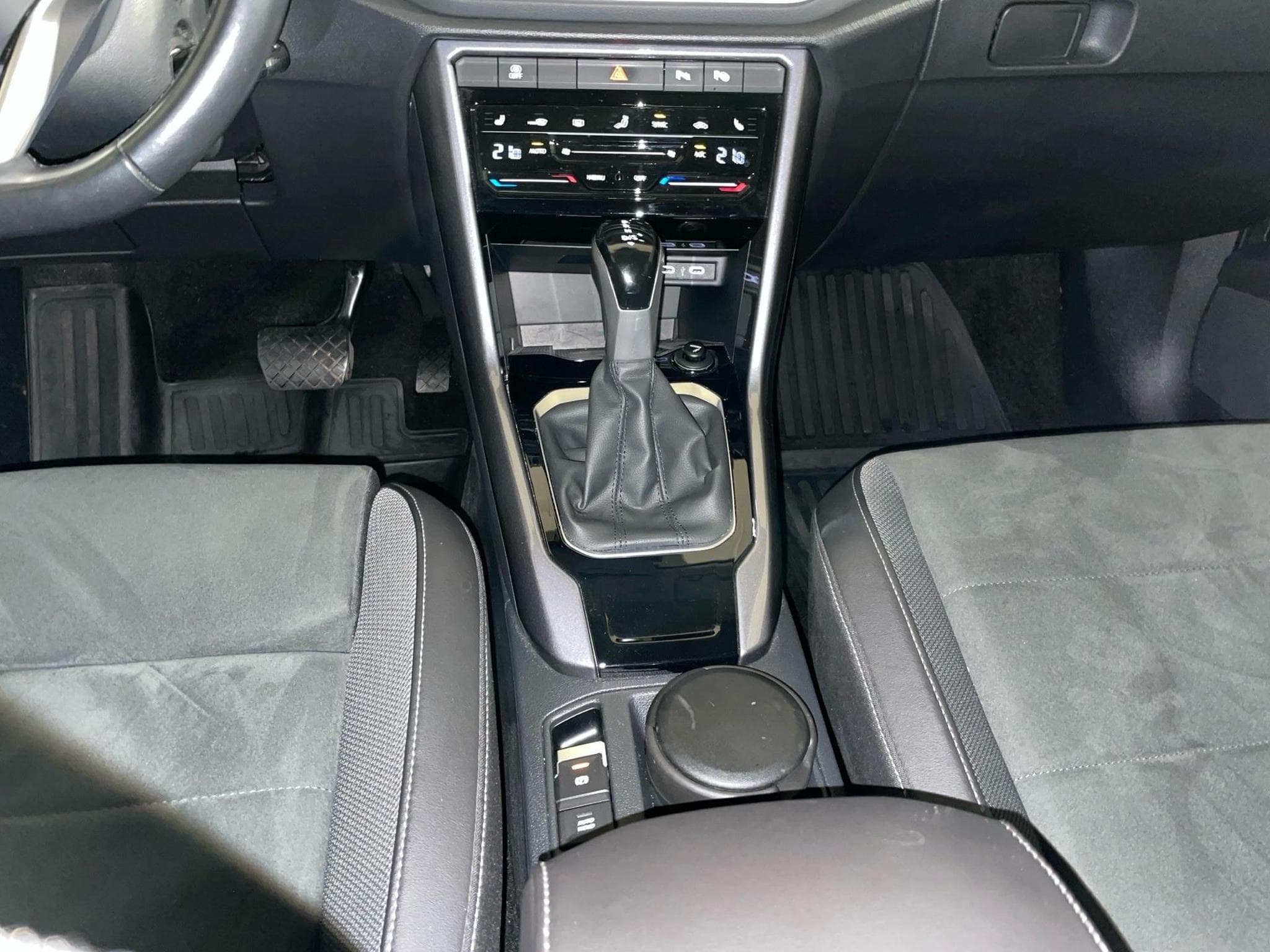 VW T-Roc 1.5 Style (2022) - Foto 10