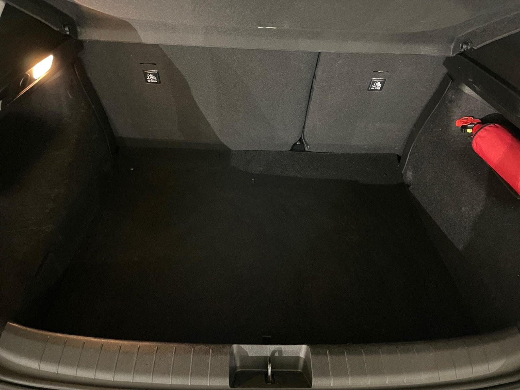 Fiat Tipo 1.5 HYBRIDE ESSENCE (2024) - Photo 12