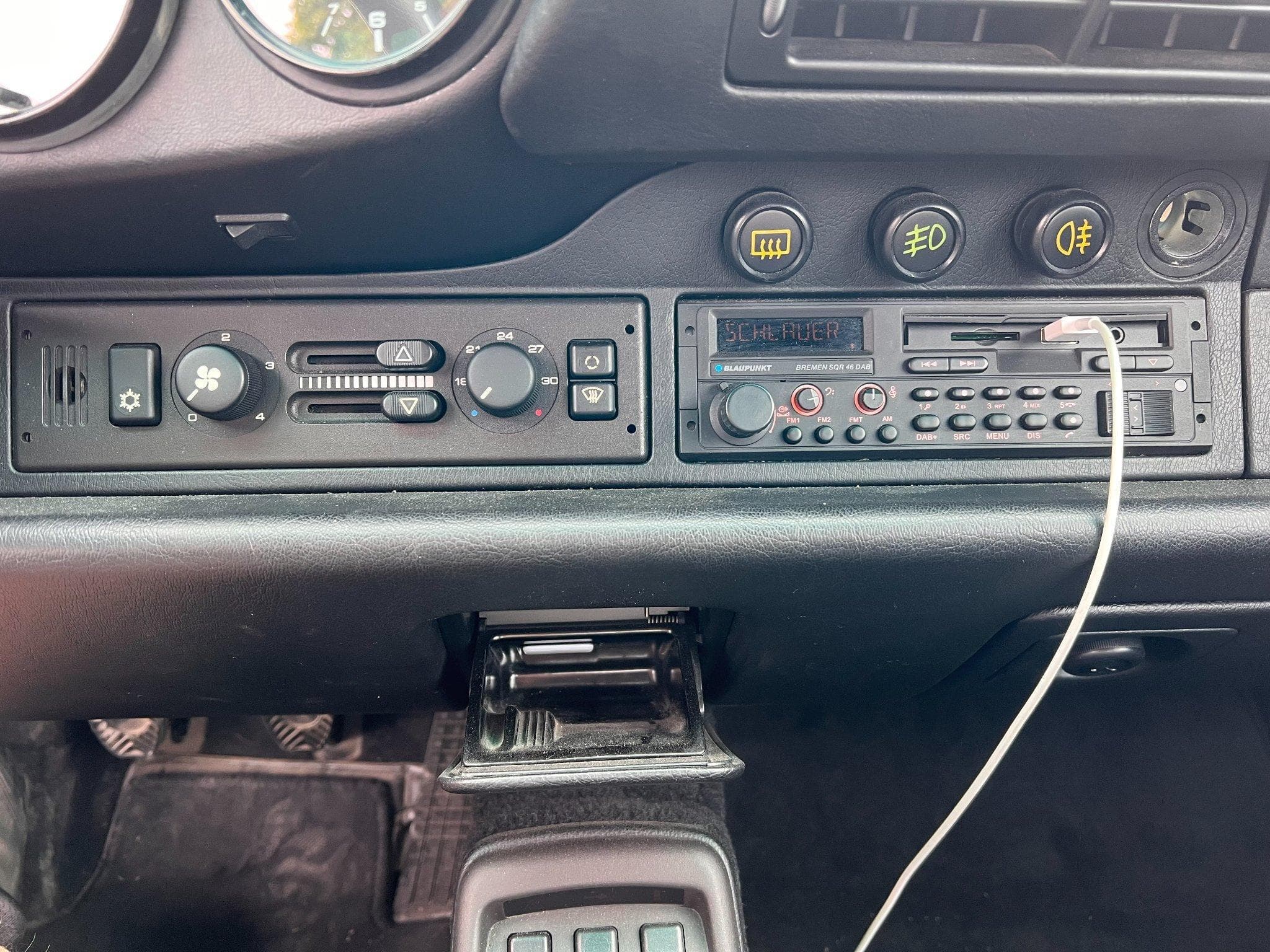 Porsche 911 Carrera 4 (1993) - Foto 3