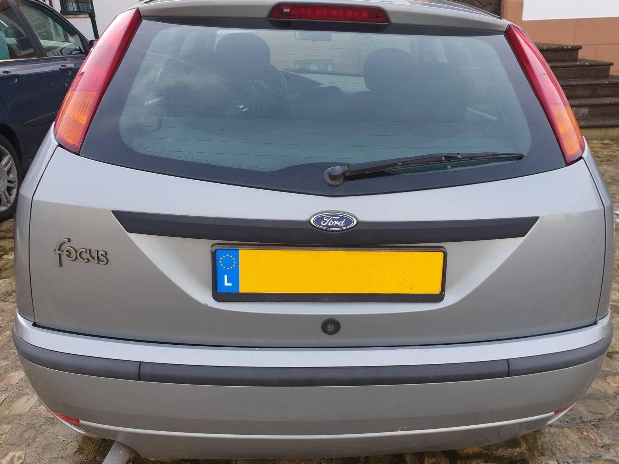 Ford Focus (2003) - Photo 2