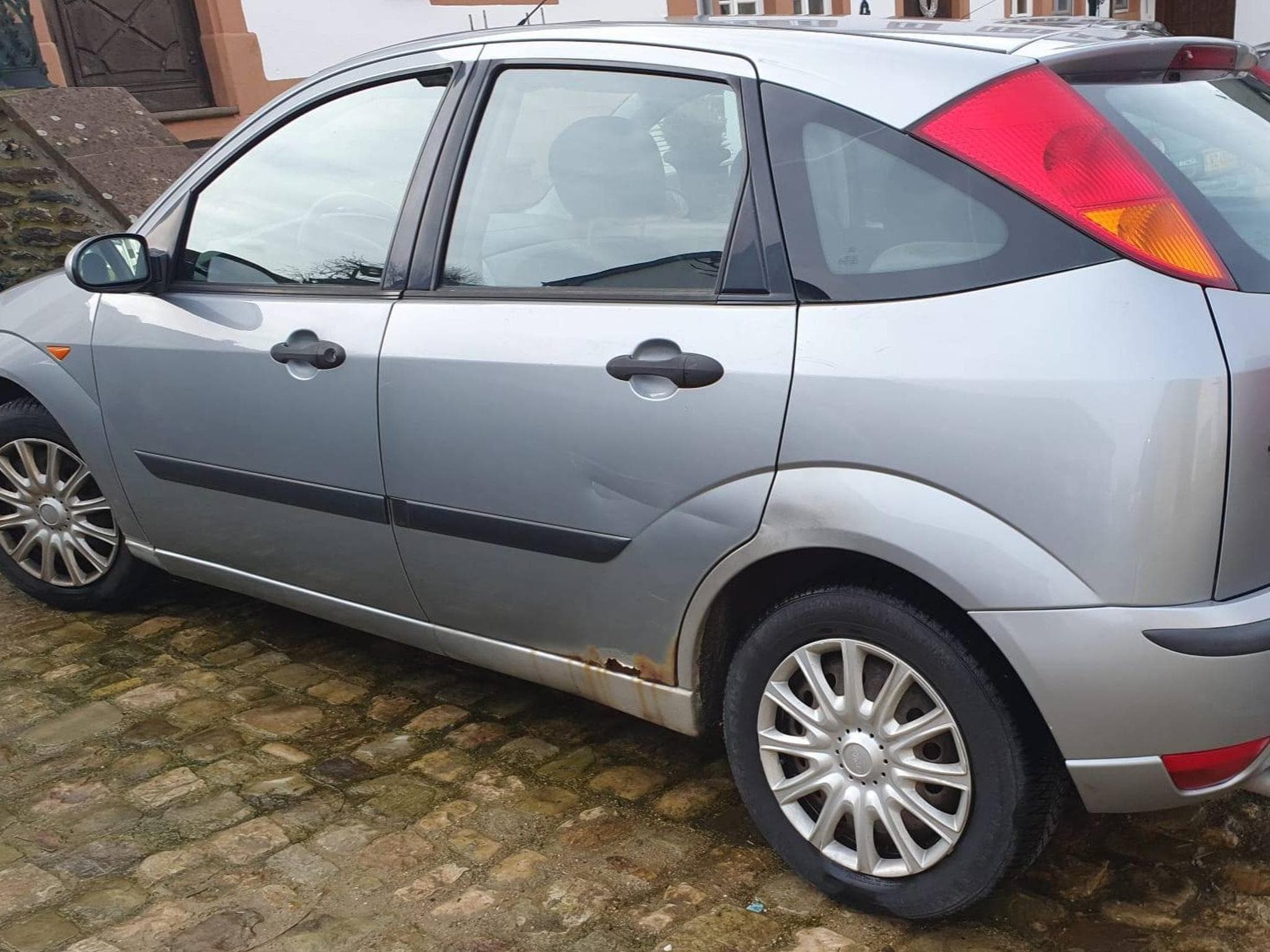 Ford Focus (2003) - Photo 3