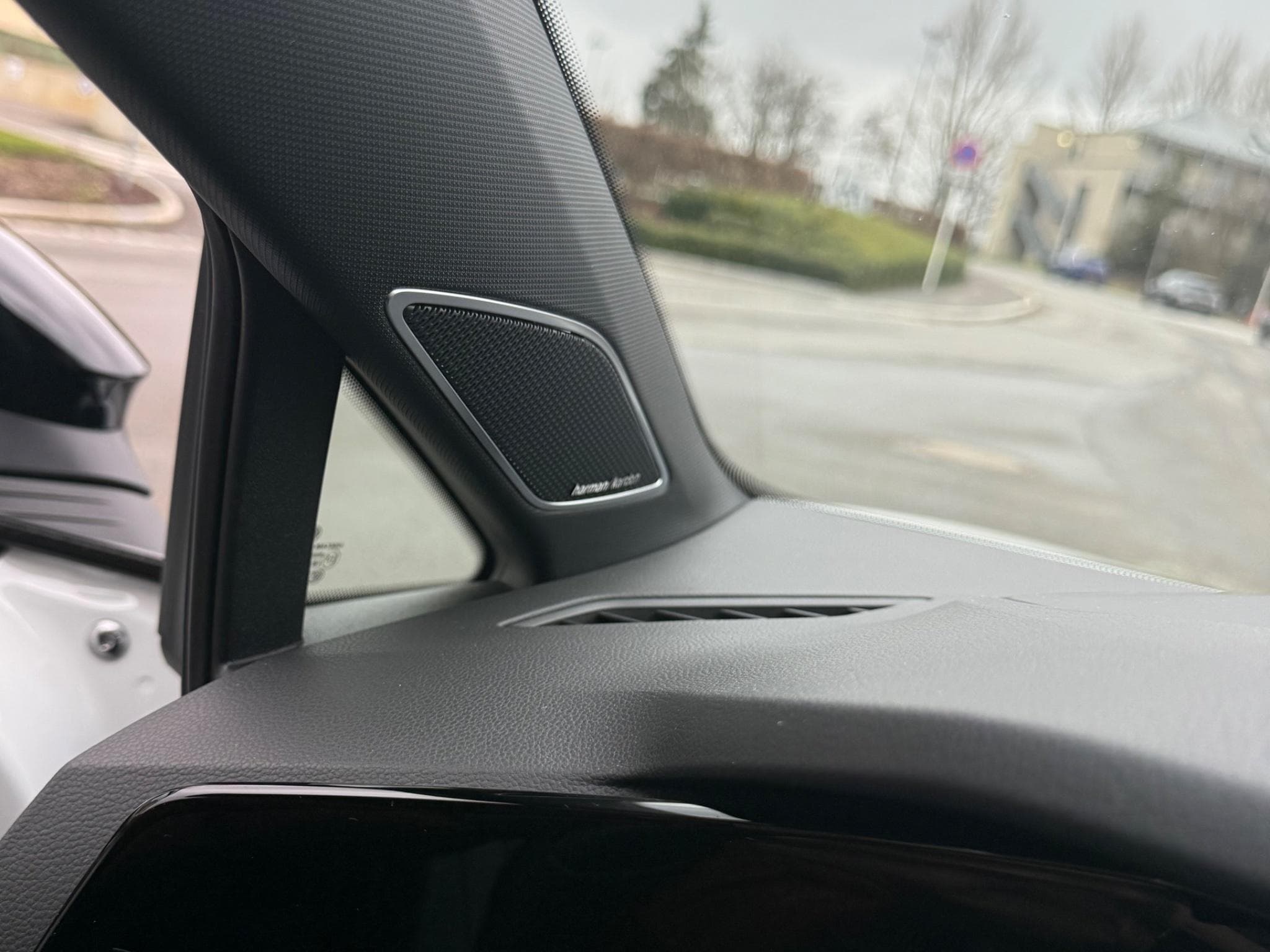 VW Golf GTD (2023) - Foto 12