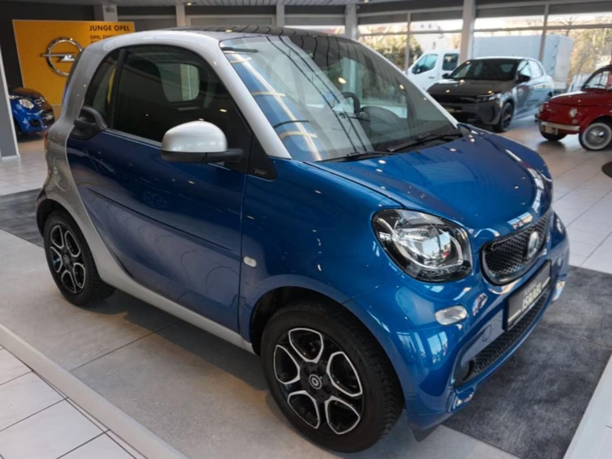 Smart Fortwo coupe passion AUTOMATIK (2019) - Foto 1