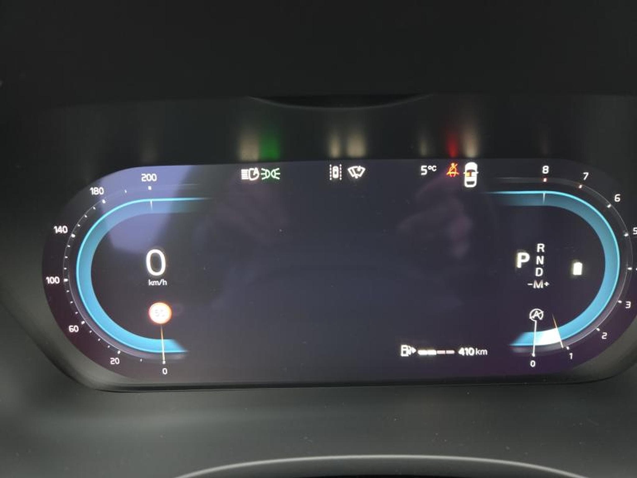 Volvo XC60 B4 Plus Dark / Essence (2024) - Foto 18