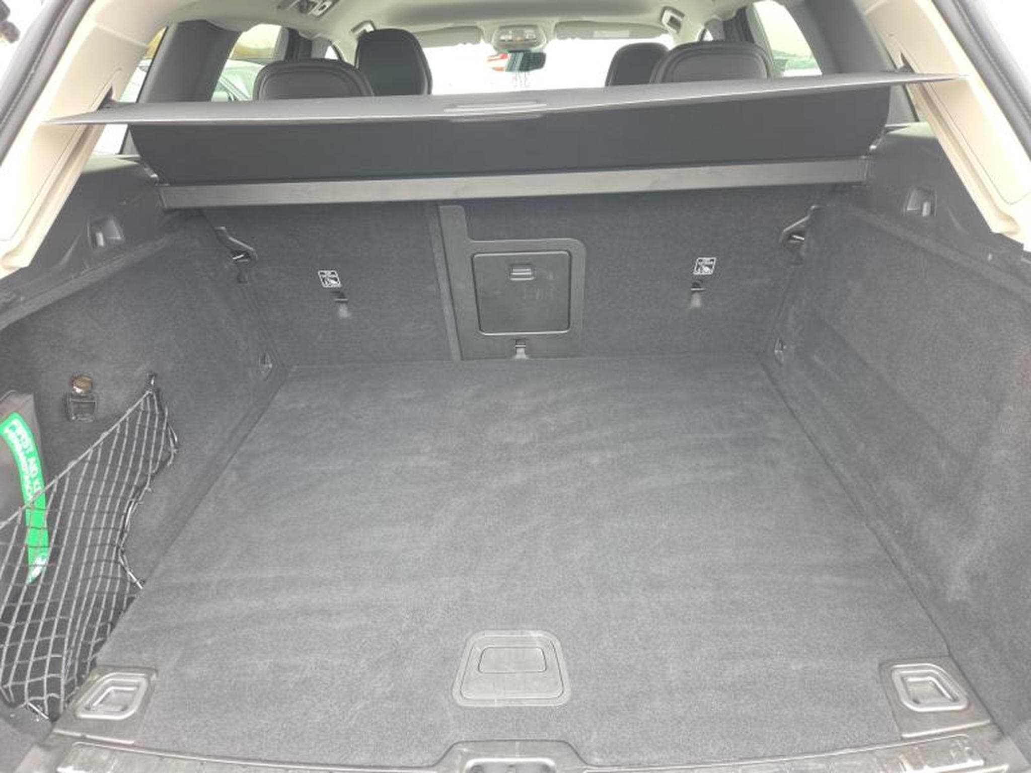 Volvo XC60 B4 Plus Dark / Essence (2024) - Foto 19