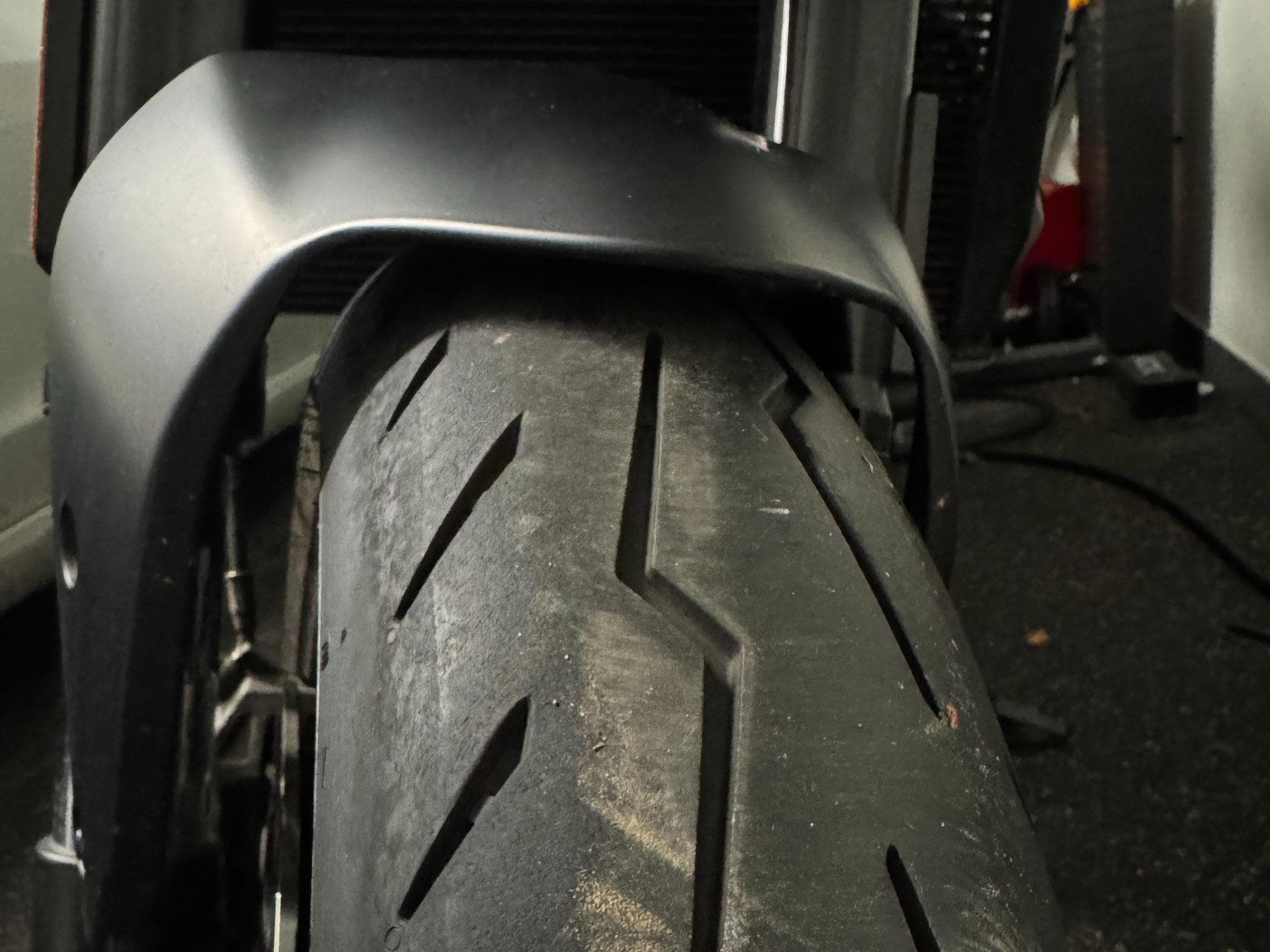 Ducati Monster (2023) - Foto 3