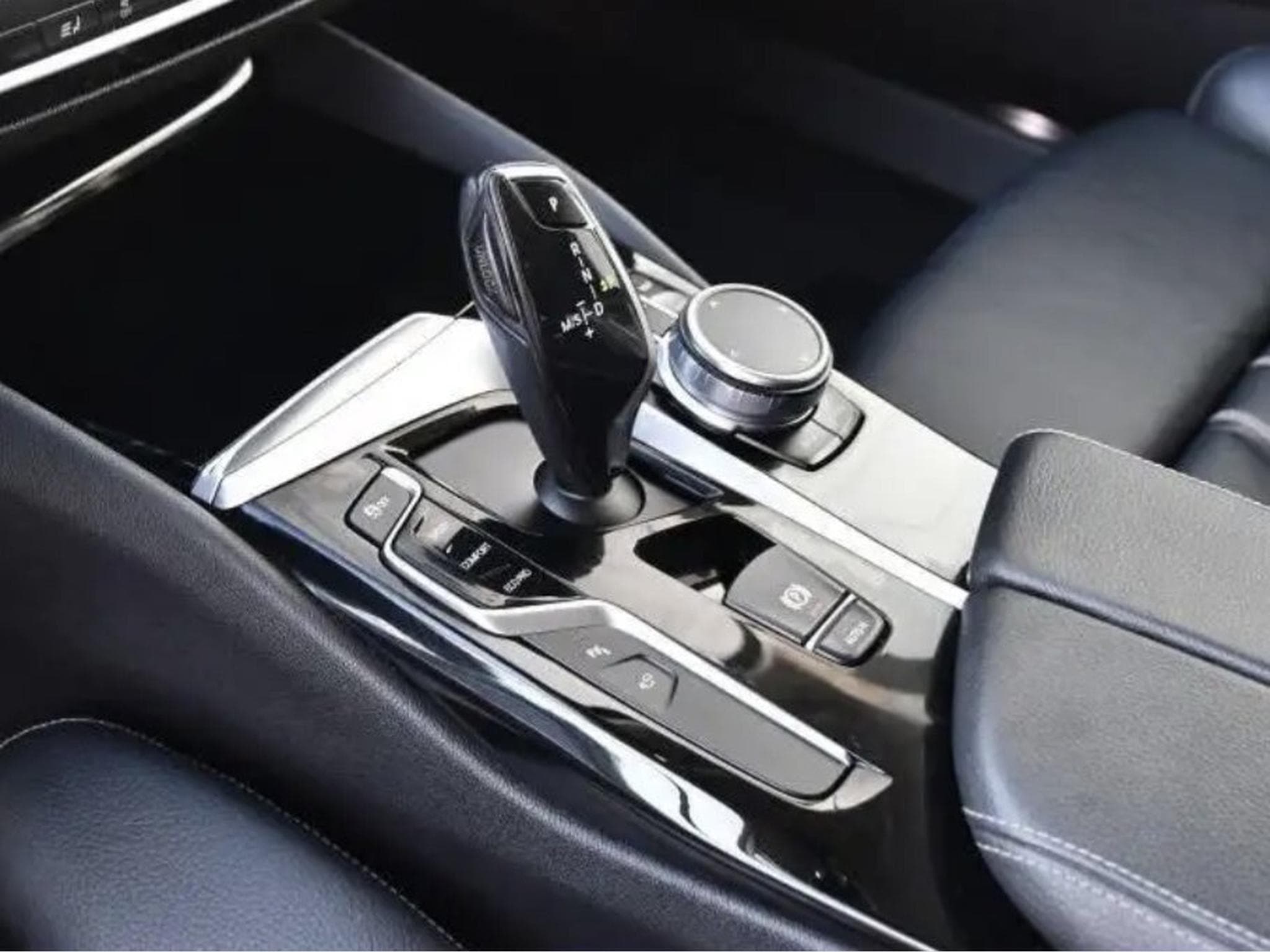 BMW 520 Sport line (2017) - Foto 3