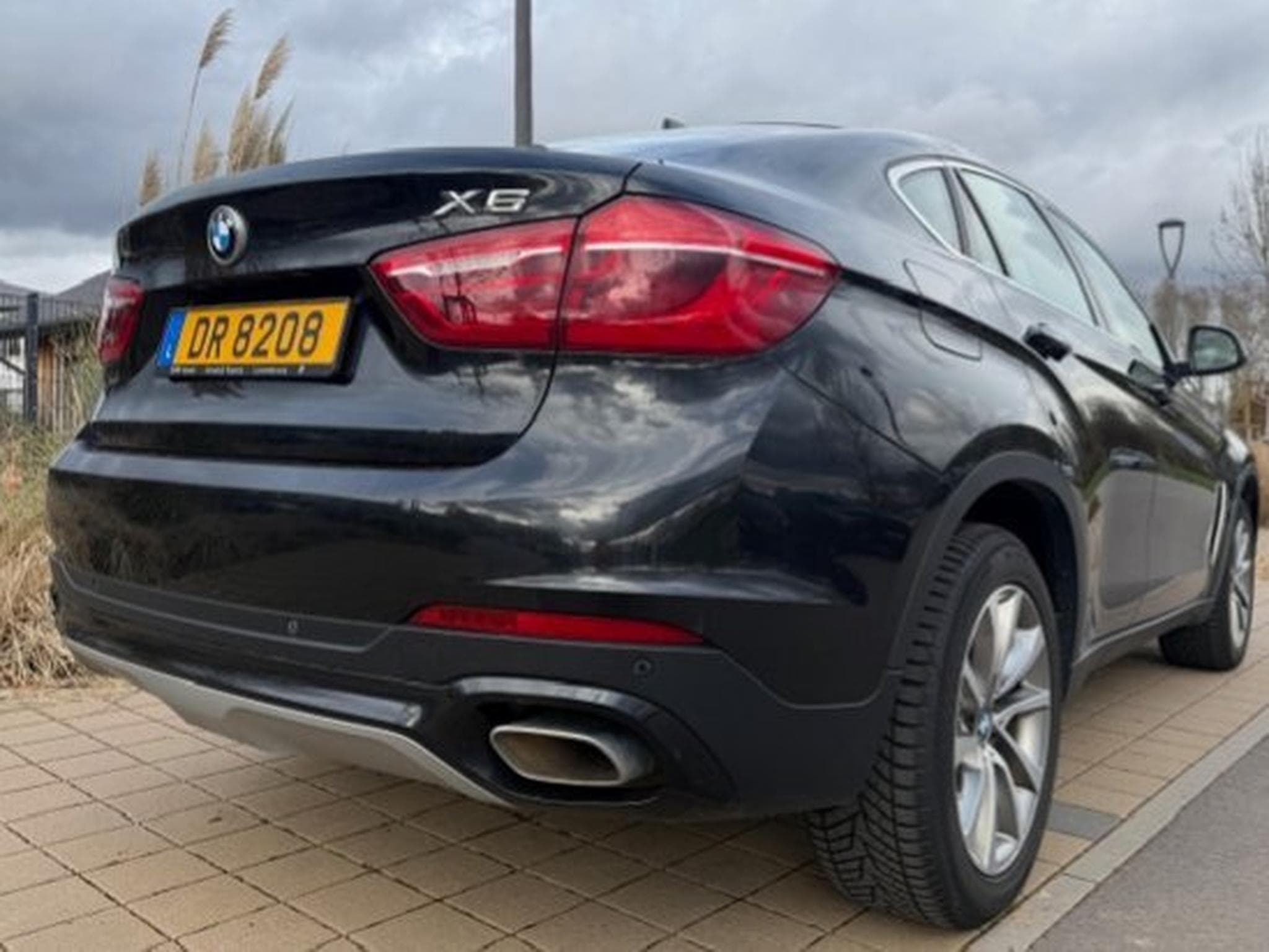 BMW X6 40d X Drive (2015) - Photo 2