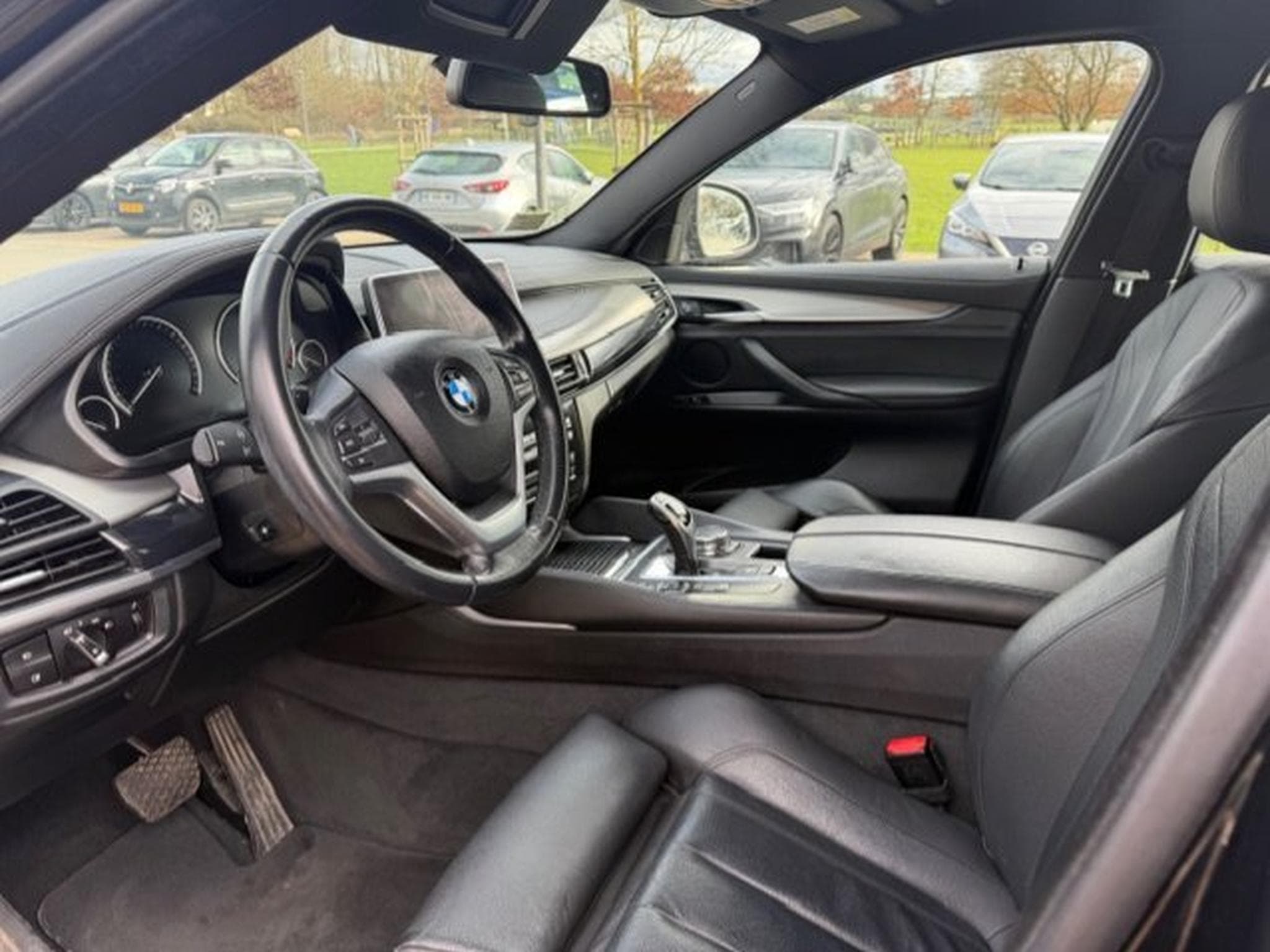 BMW X6 40d X Drive (2015) - Photo 3