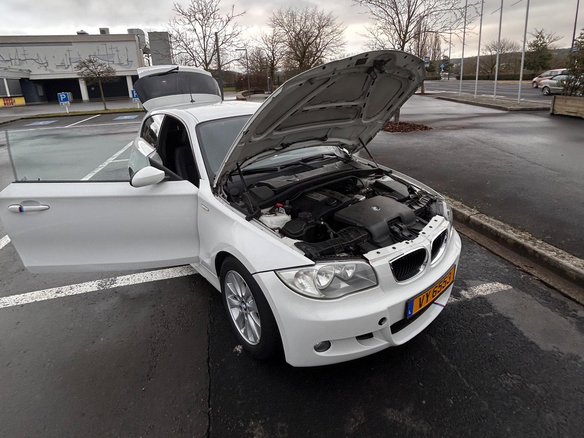 BMW 118 Série 1 M Sport Edition (2009) - Foto 10