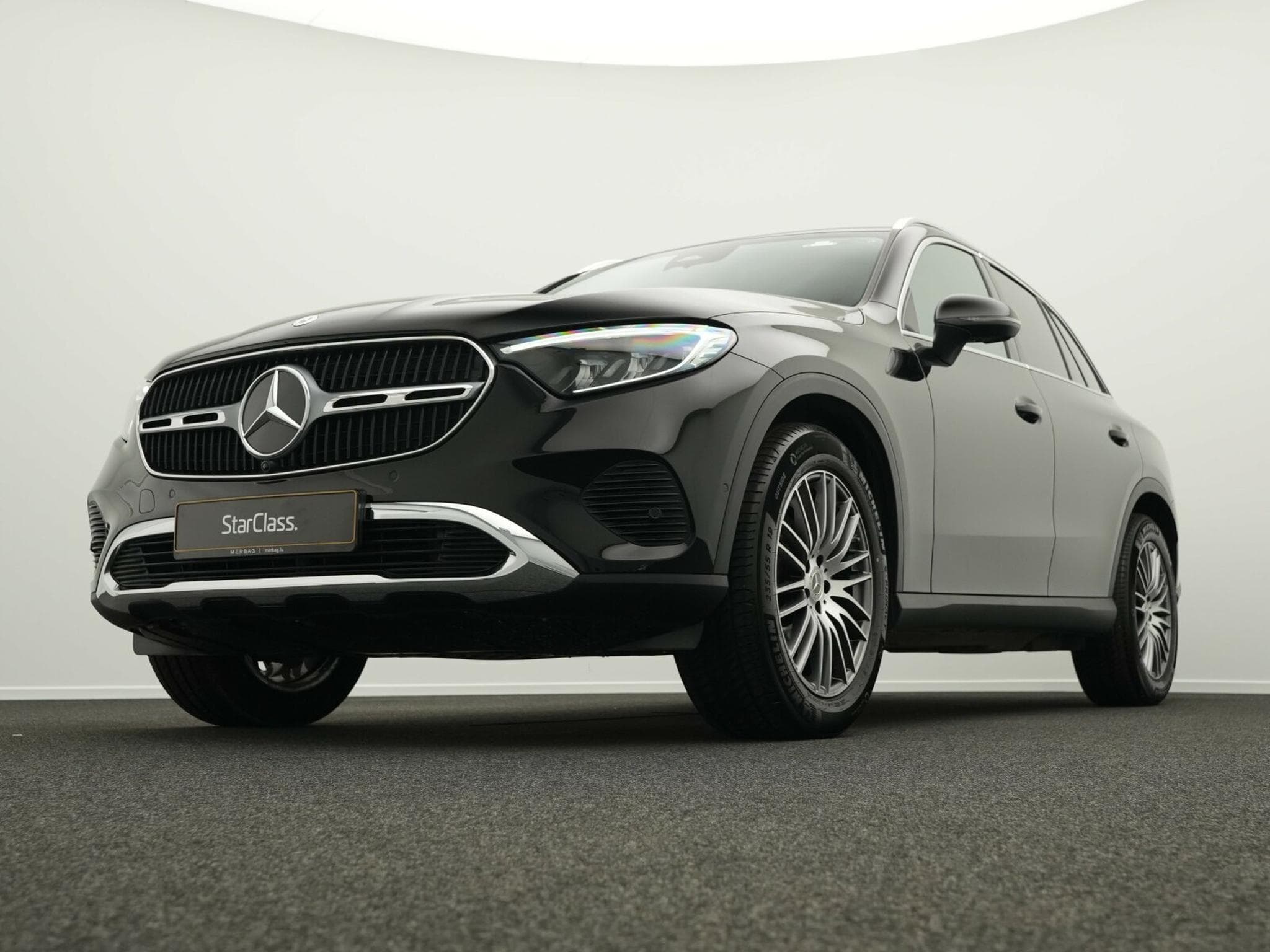 Mercedes GLC 200 4MATIC Avantgarde Kamera+19"+LED+MBUX (2024) - Foto 10