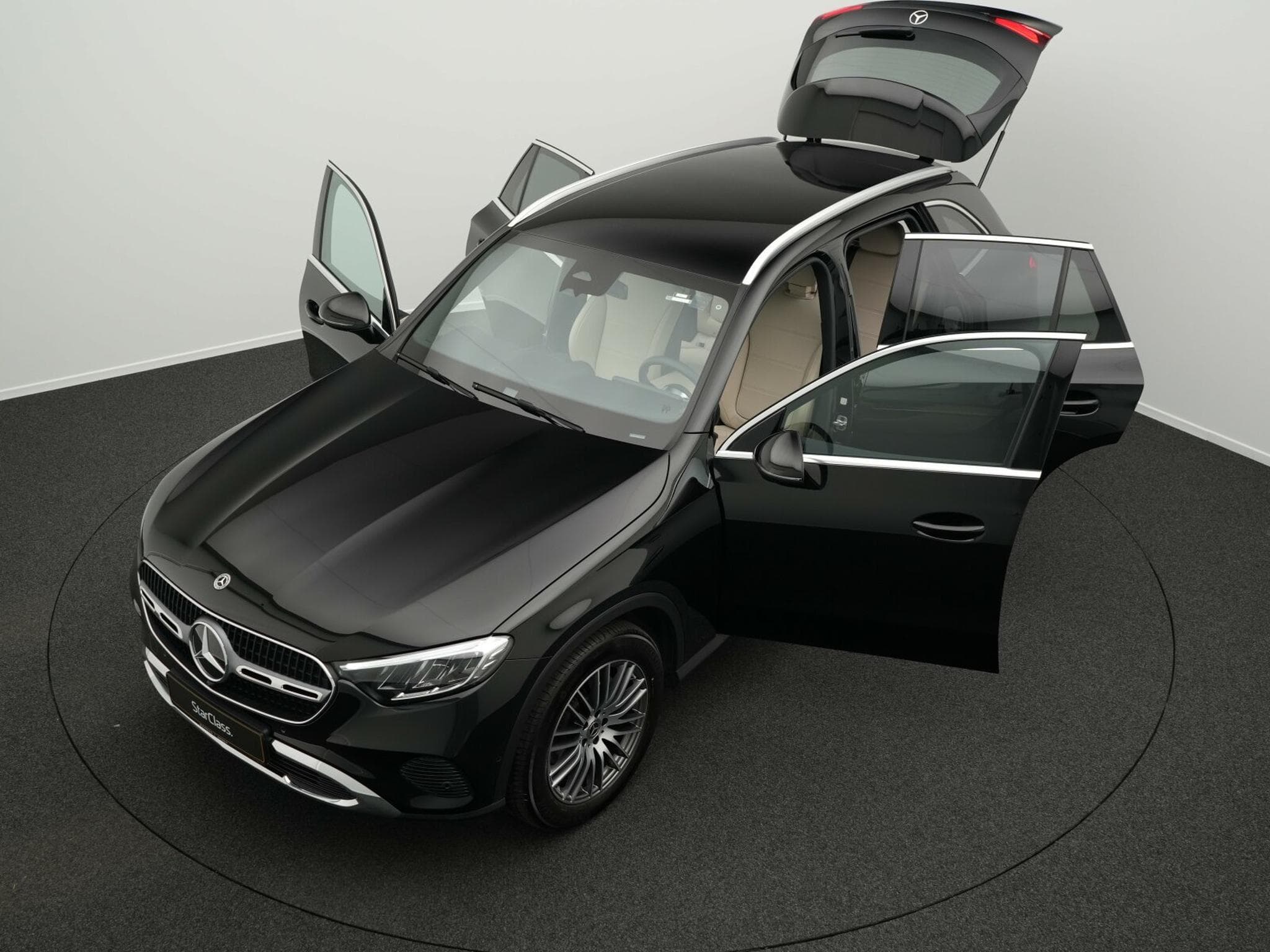 Mercedes GLC 200 4MATIC Avantgarde Kamera+19"+LED+MBUX (2024) - Foto 14