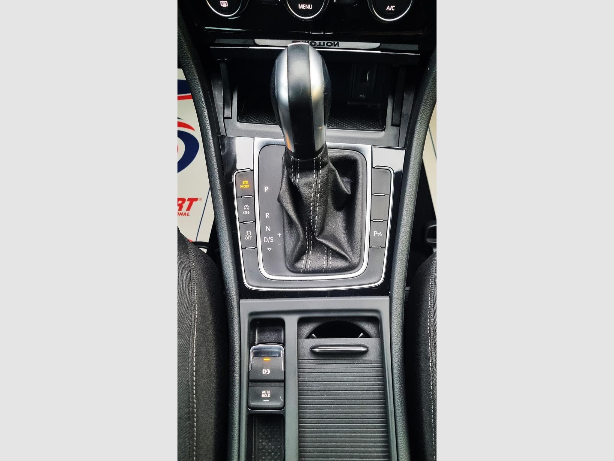 VW Golf 2.0 TSI 300 CH R 4 MOTION (2020) - Photo 23