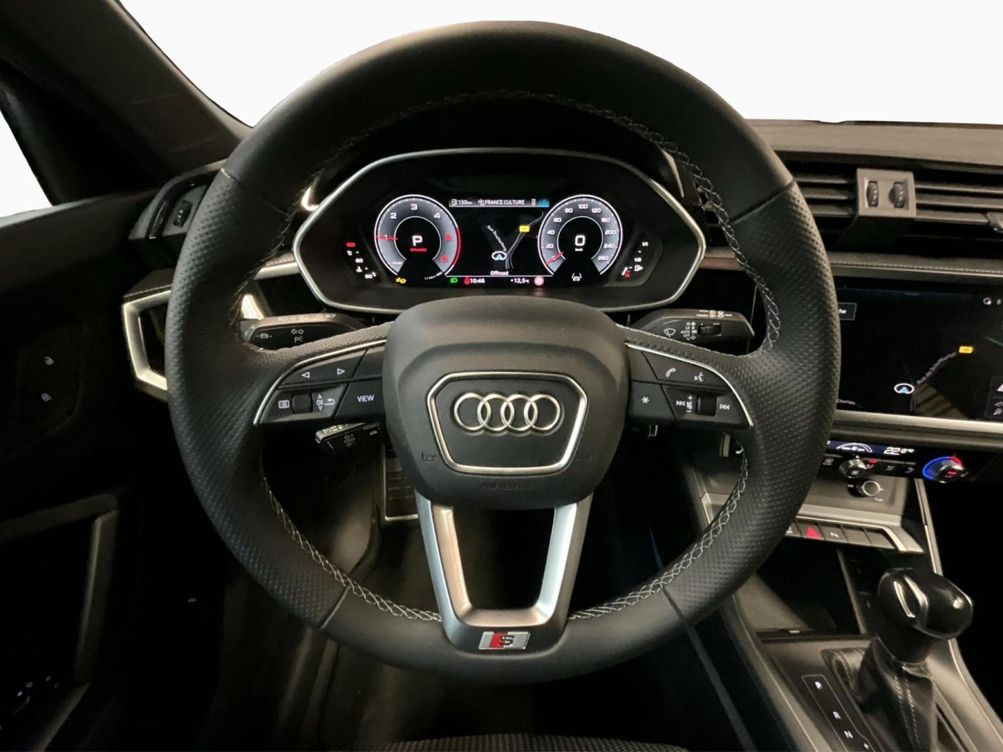 Audi Q3 SB+S-Line+35TDI+S-Tronic (2025) - Foto 10