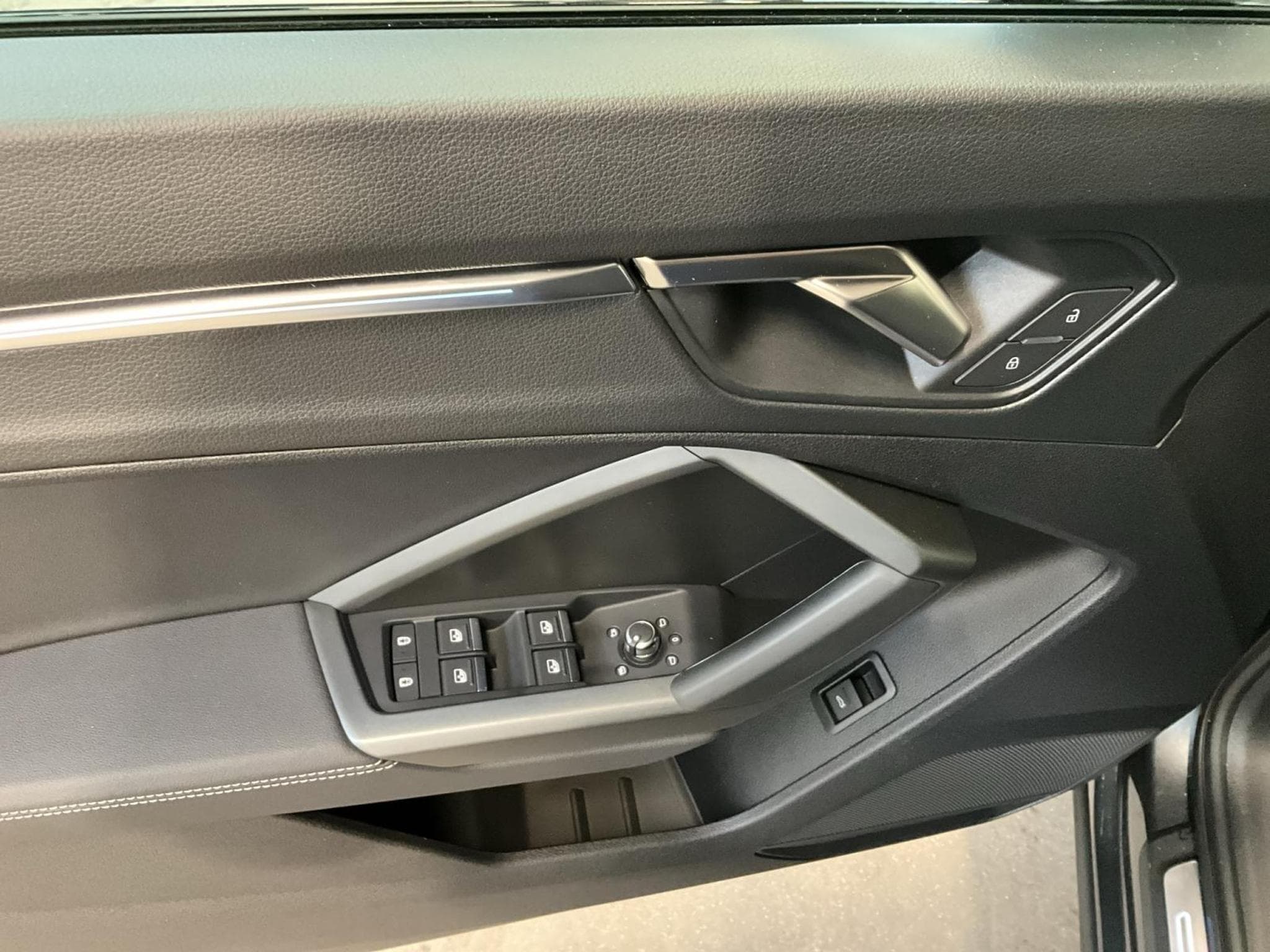 Audi Q3 SB+S-Line+35TDI+S-Tronic (2025) - Foto 14