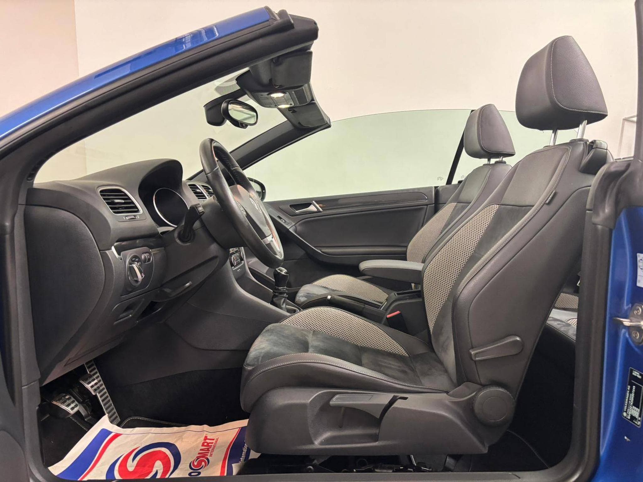 VW Golf VI Cabriolet BMT*ALCANTARA*BLUETOOTH* (2016) - Foto 12