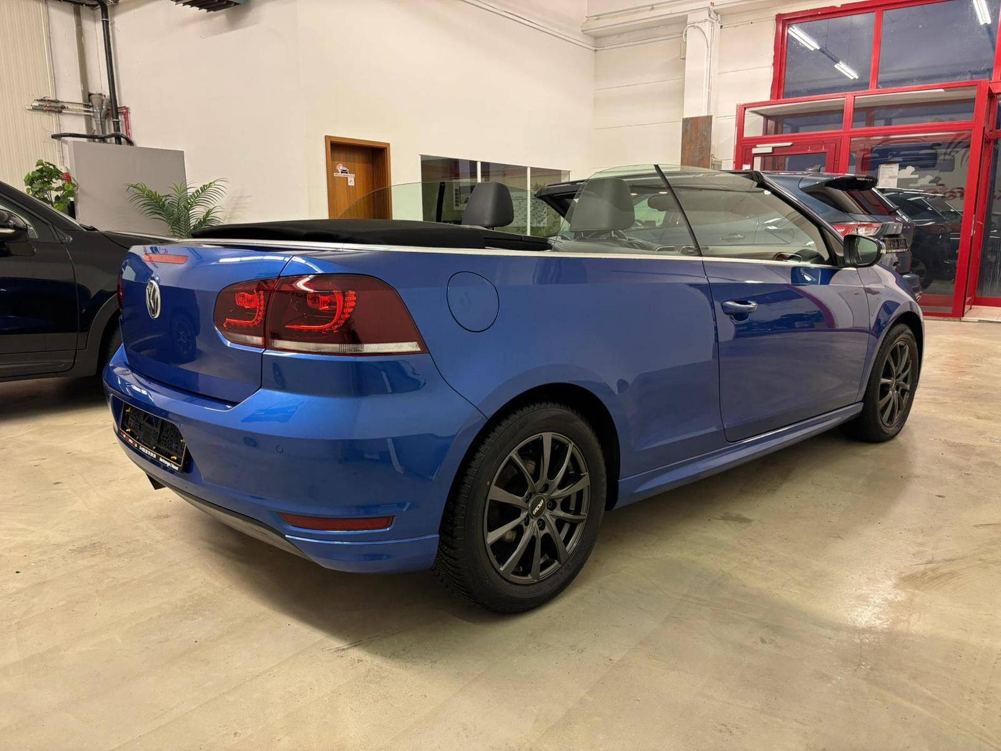 VW Golf VI Cabriolet BMT*ALCANTARA*BLUETOOTH* (2016) - Foto 8