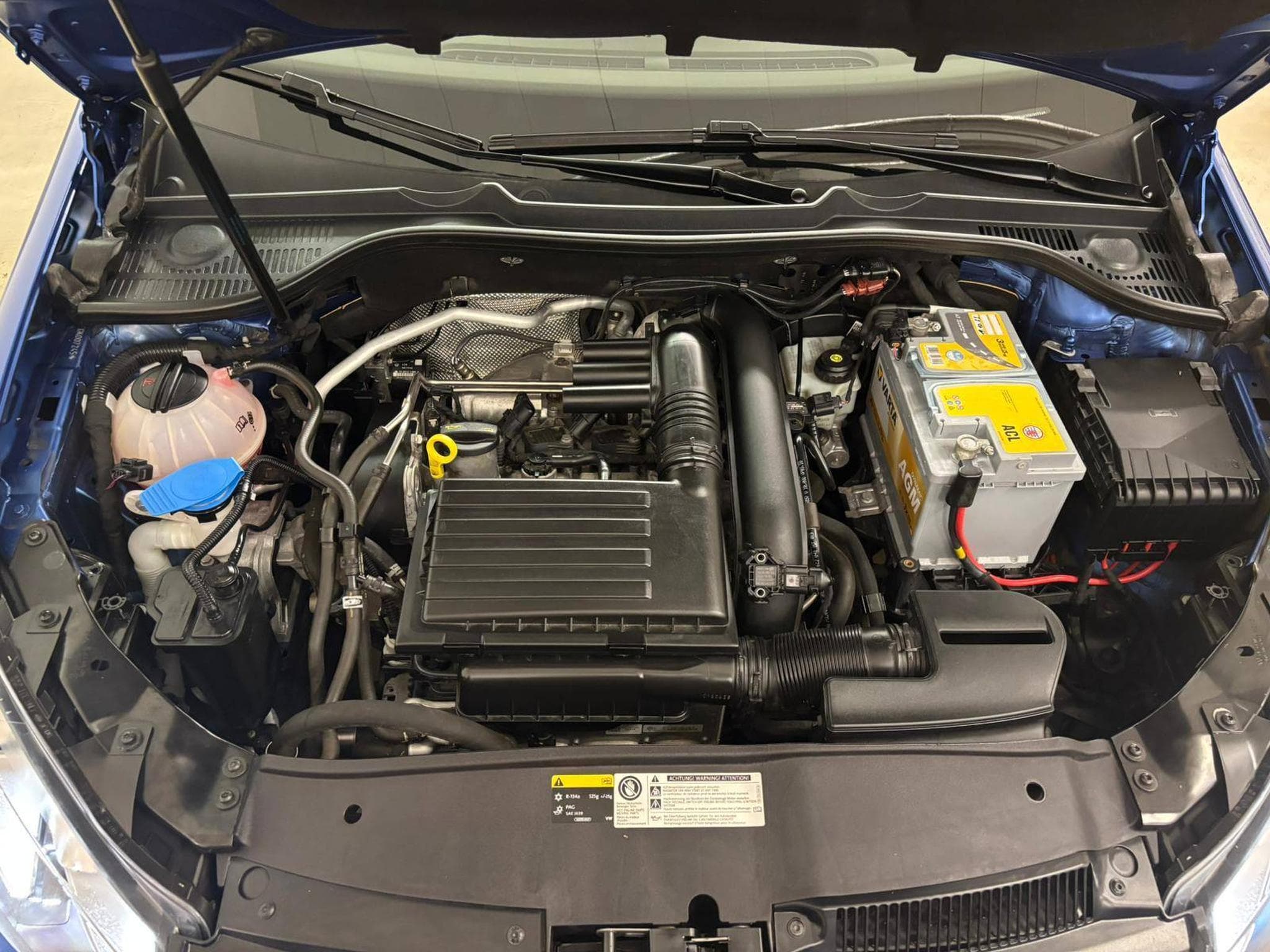 VW Golf VI Cabriolet BMT*ALCANTARA*BLUETOOTH* (2016) - Foto 14