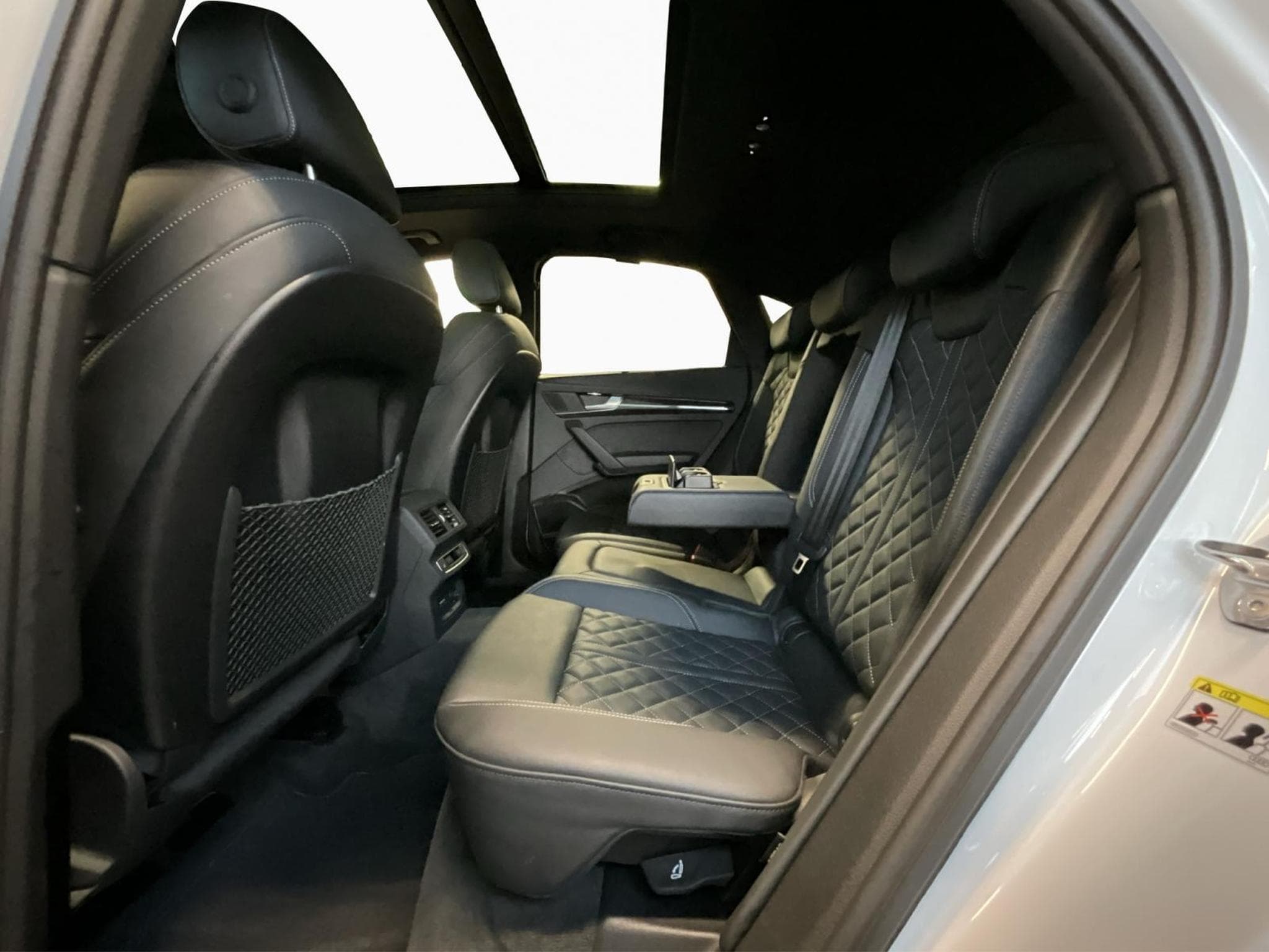 Audi SQ5 SB+TDI+Tiptronic+Pano+AHK+Luft. (2025) - Photo 16