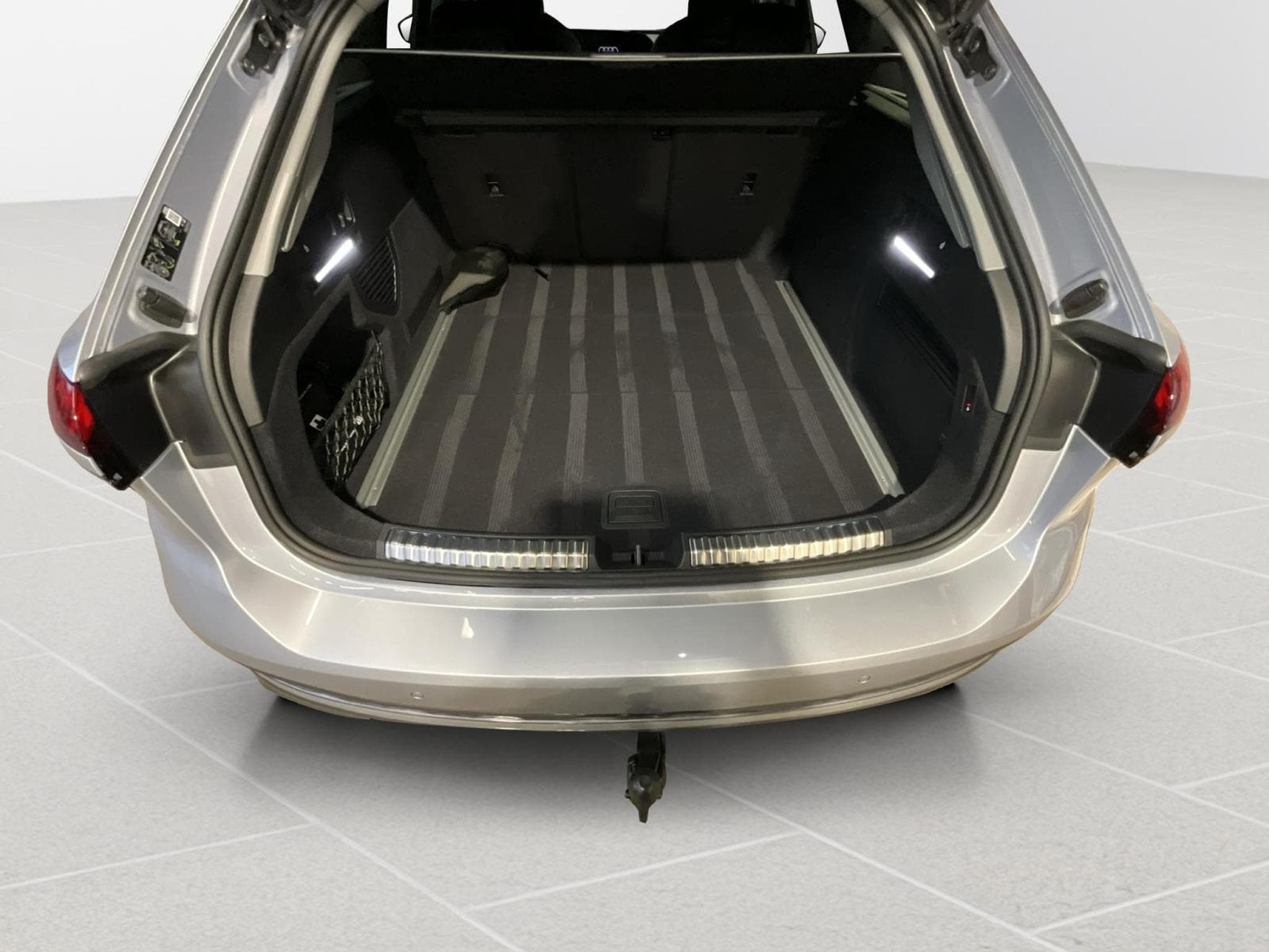 Audi A6 Avant+S-Tronic+TDI+P.Business (2025) - Foto 16