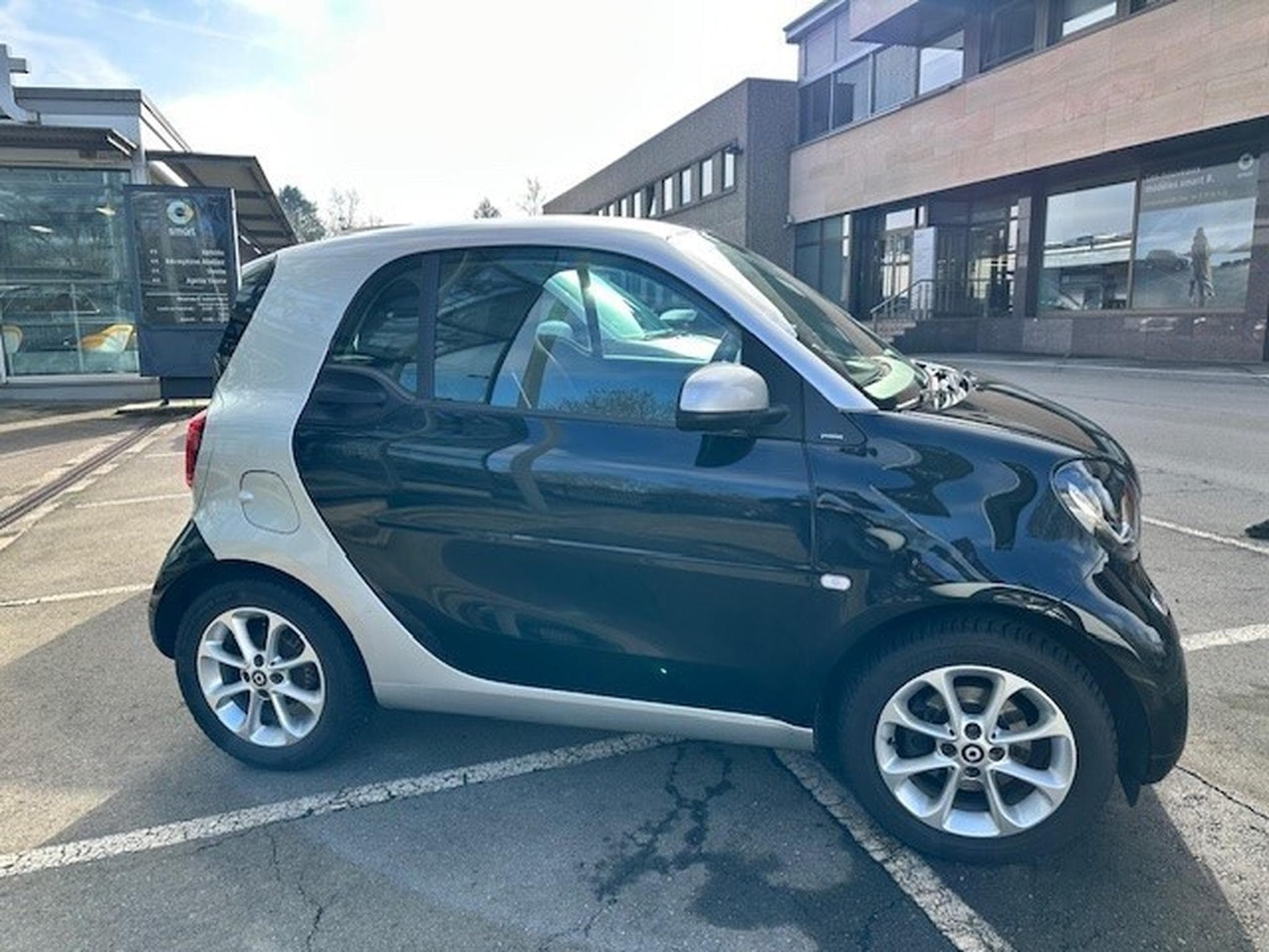 Smart Fortwo 66kw coupé passion twinamic (2016) - Foto 4
