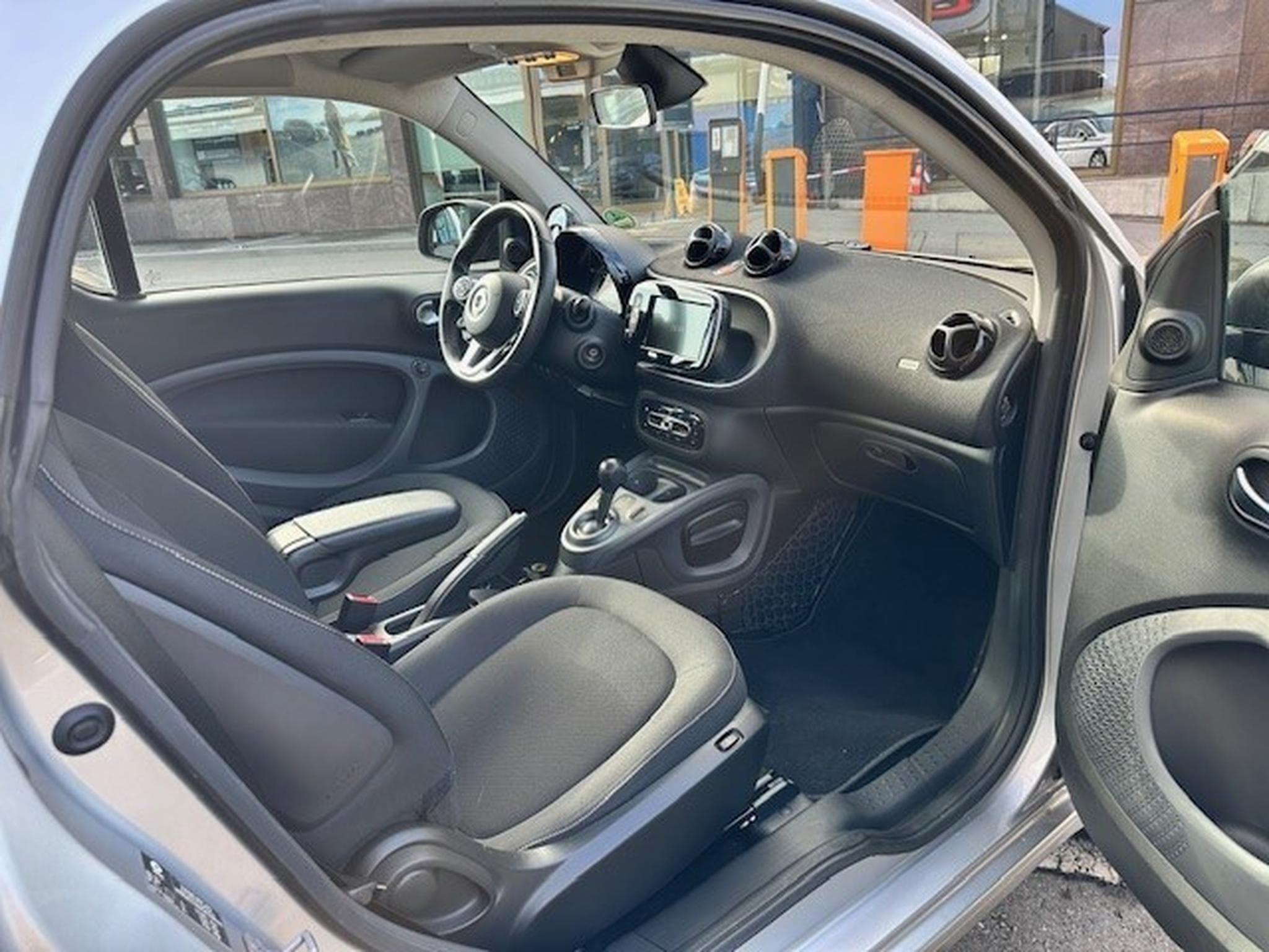 Smart Fortwo 66kw coupé passion twinamic (2016) - Foto 10