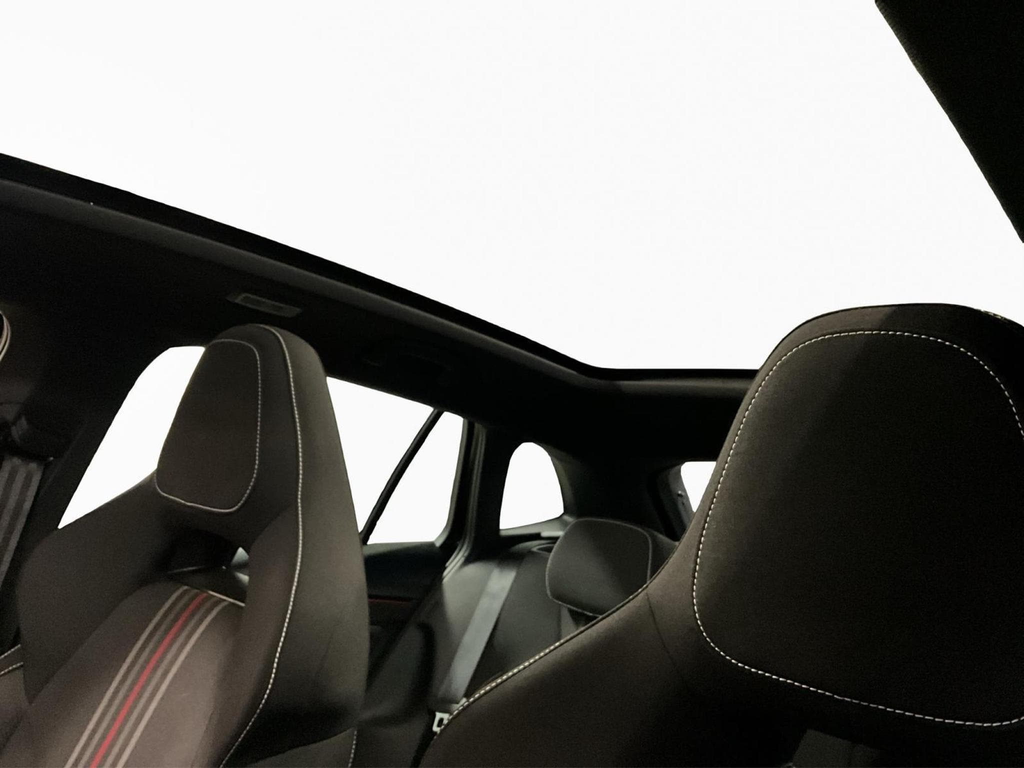 Skoda Scala Monte-Carlo+BVM+Pano+RearView (2025) - Photo 15