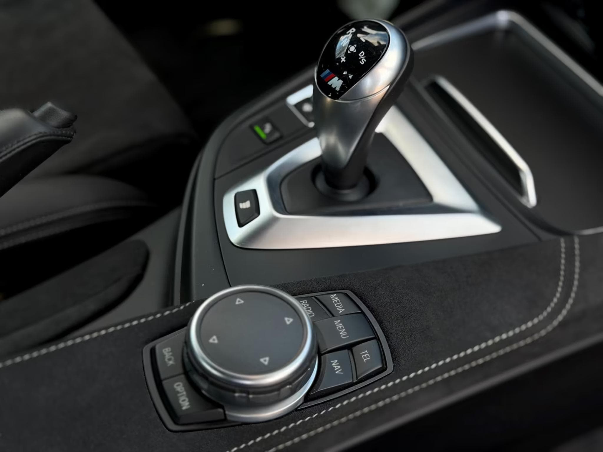 BMW M4 GTS Edition 700 (2016) - Photo 15