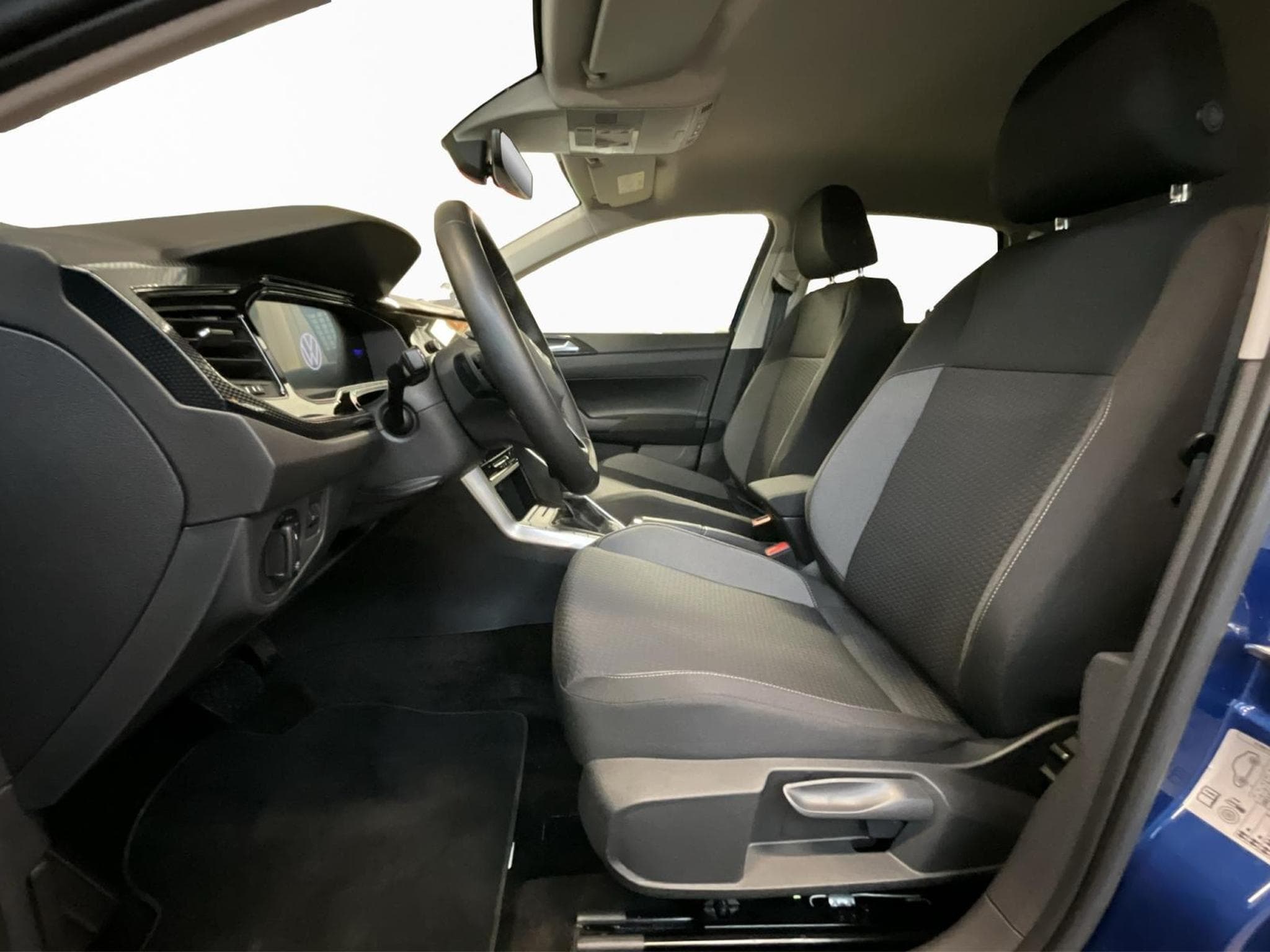 VW Polo Life+DSG+IQ-Drive+LED (2025) - Photo 11