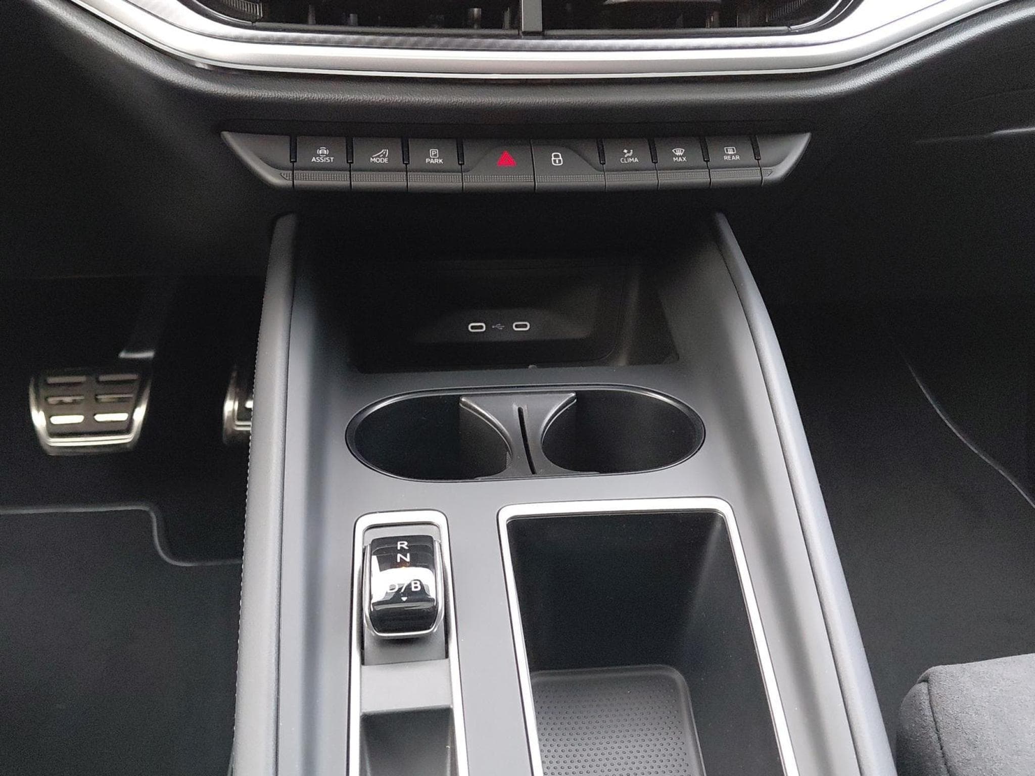 Skoda Enyaq Sportline (2026) - Foto 12